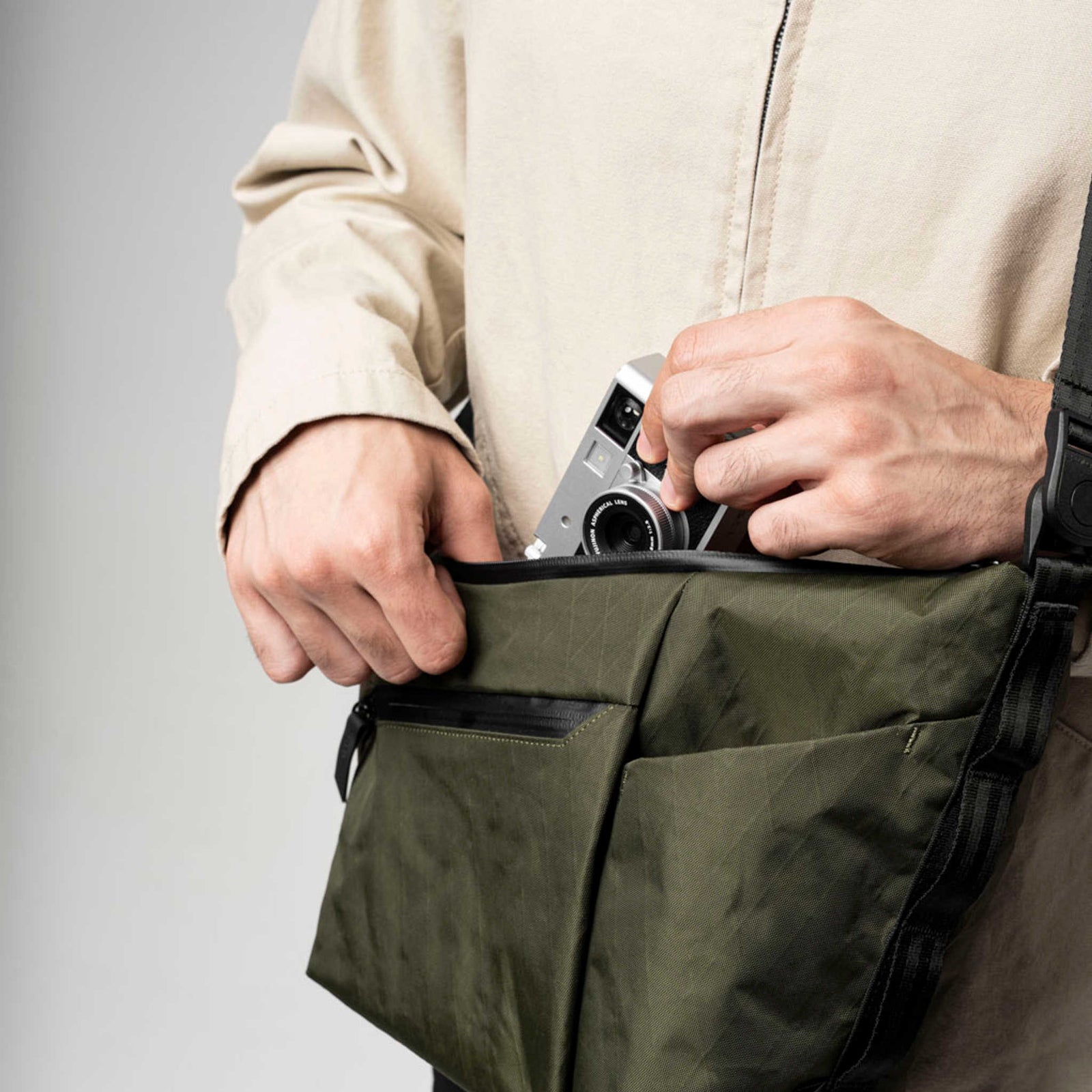 Flow Satchel Alpaka AD010700507 Satchels 4L / Olive Green X-Pac X42