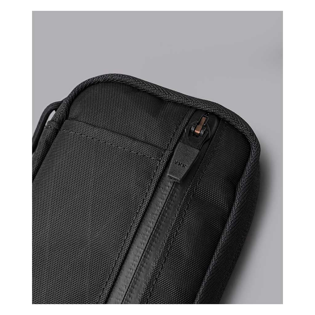 HUB Pouch Pro Alpaka AD010760107 Pouches One Size / Black | X-Pac X42