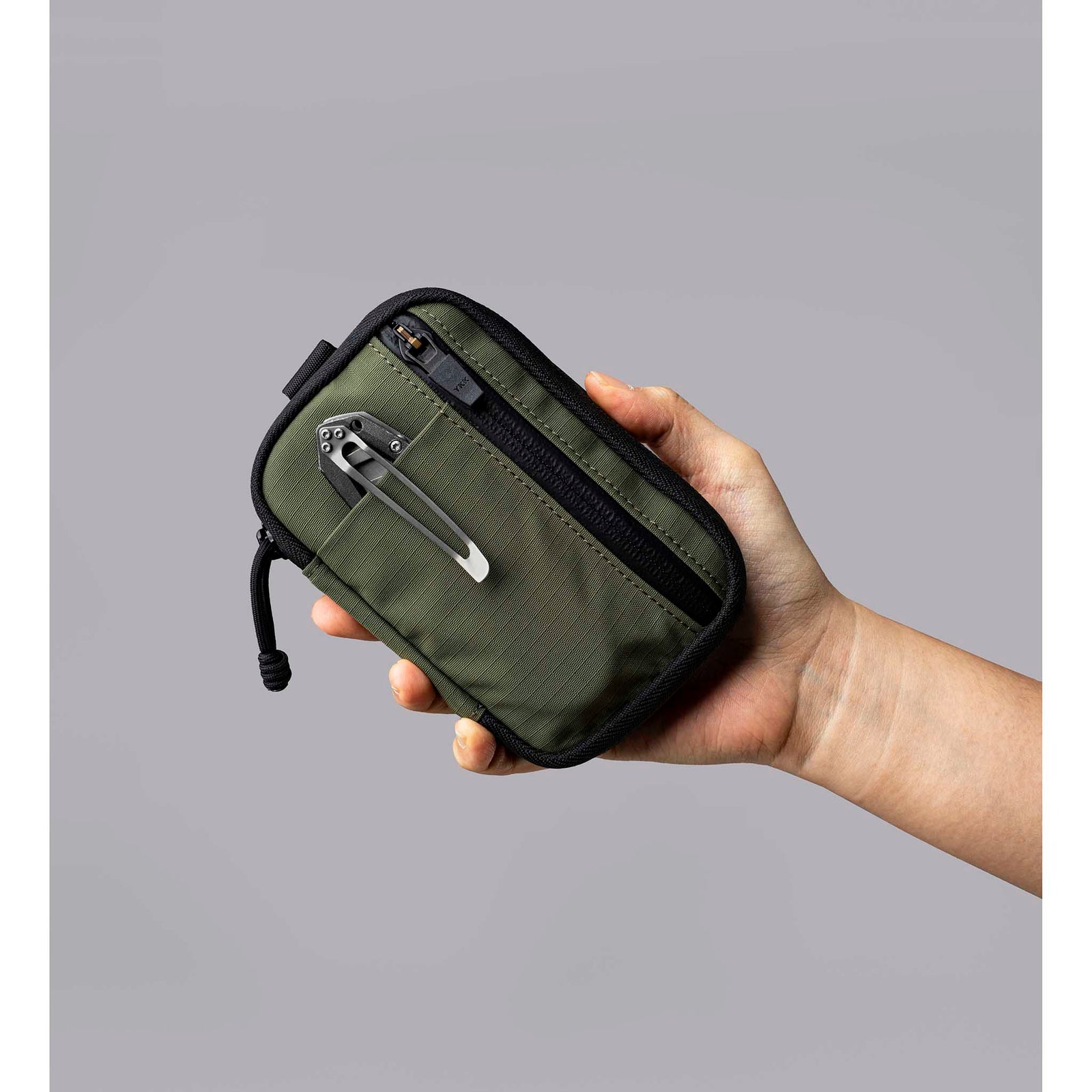 HUB Pouch V2 Alpaka AD010880518 Pouches One Size / Green | Axoflux 210D
