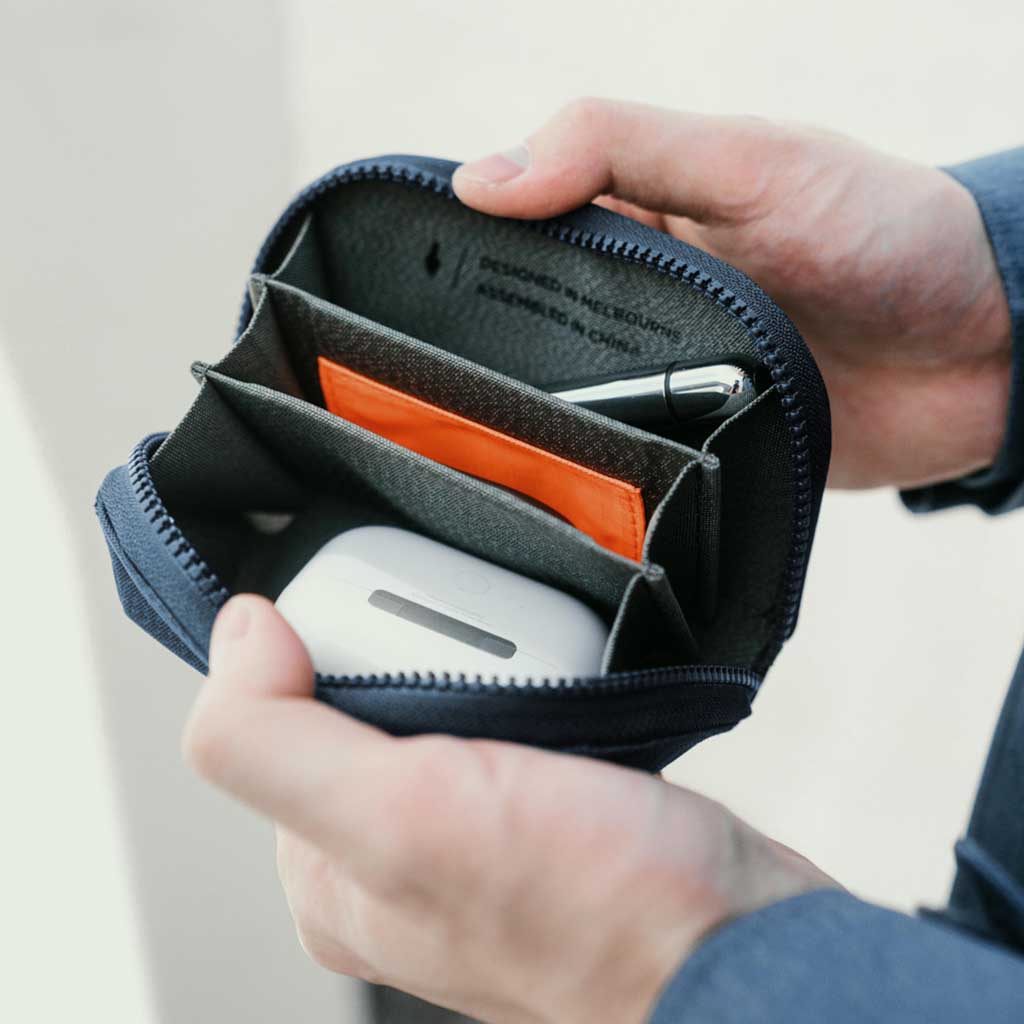 HUB Zip Pocket Alpaka AD010660621 Pouches One Size / Blue | Axoflux 300D