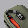 Metro BackpacK Alpaka AA010470526 Backpacks 12L / Army Green Axogrid 210D