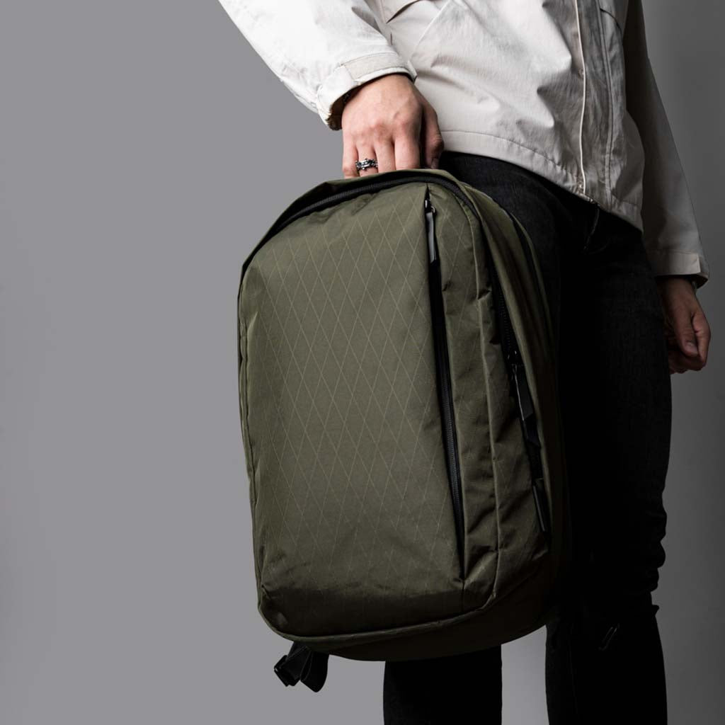 Metro Backpack Pro Alpaka AA010520506 Backpacks 24L / Olive Green | X-Pac VX42