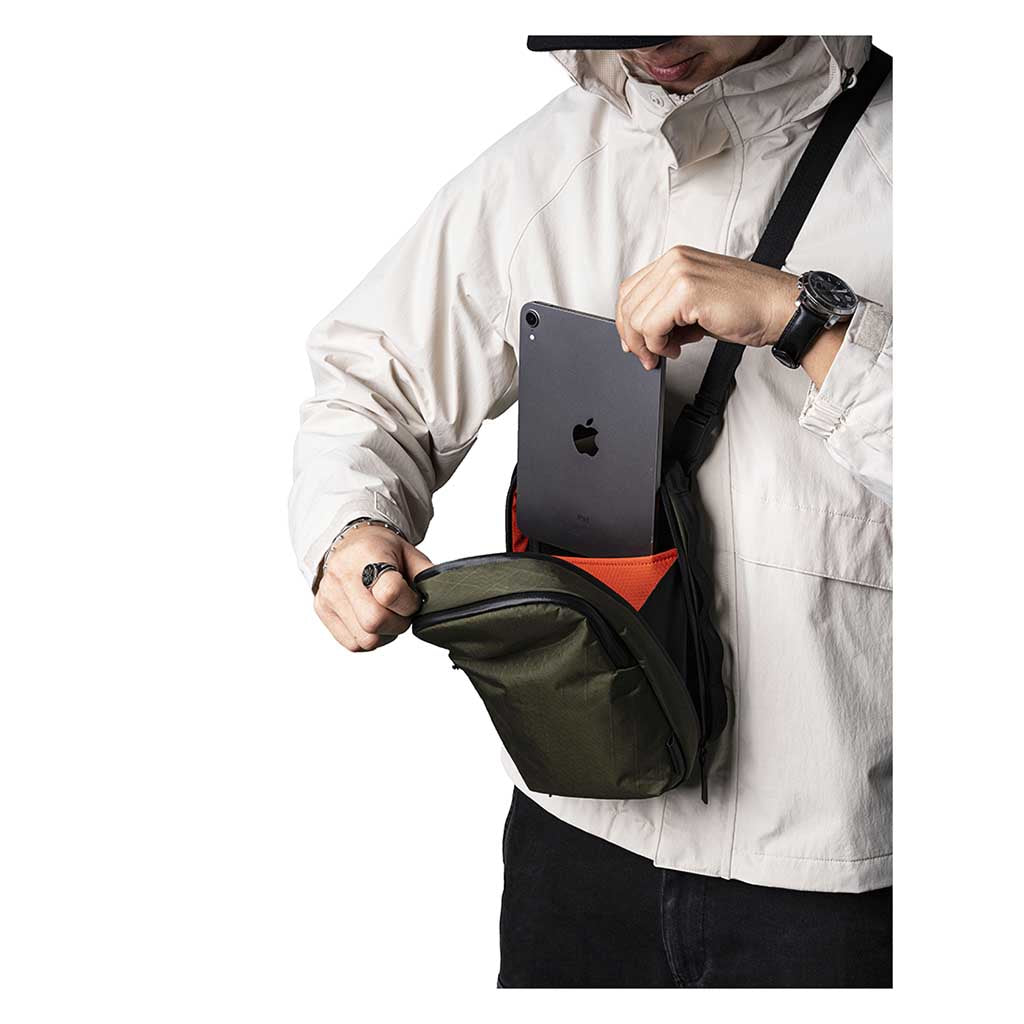 Metro Sling Max Alpaka AD010670506 Sling Bags 3L / Olive Green | X-Pac X42
