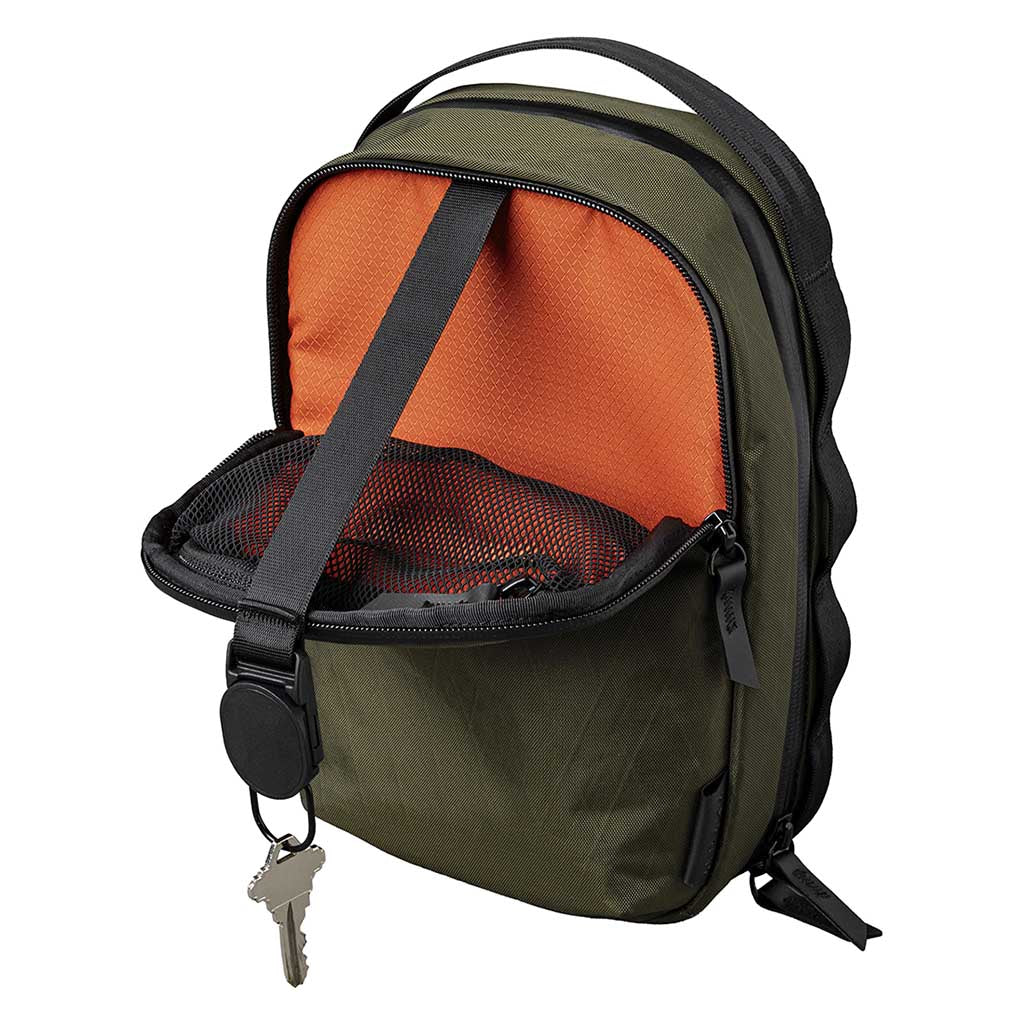 Metro Sling Max Alpaka AD010670506 Sling Bags 3L / Olive Green | X-Pac X42