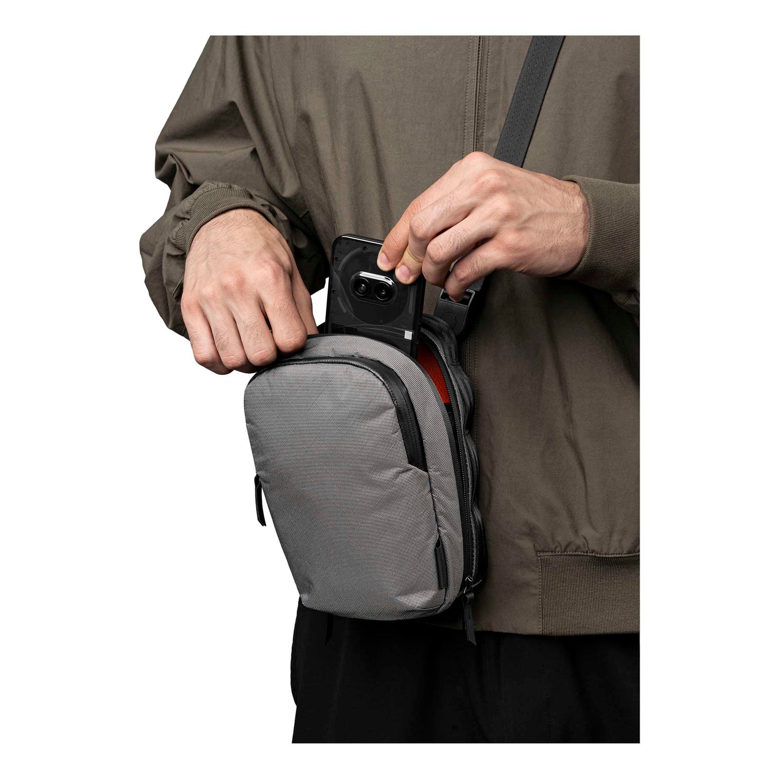 Metro Sling V2 Alpaka AD010630230 Sling Bags 2.5L / Grey Ultradyne 100D