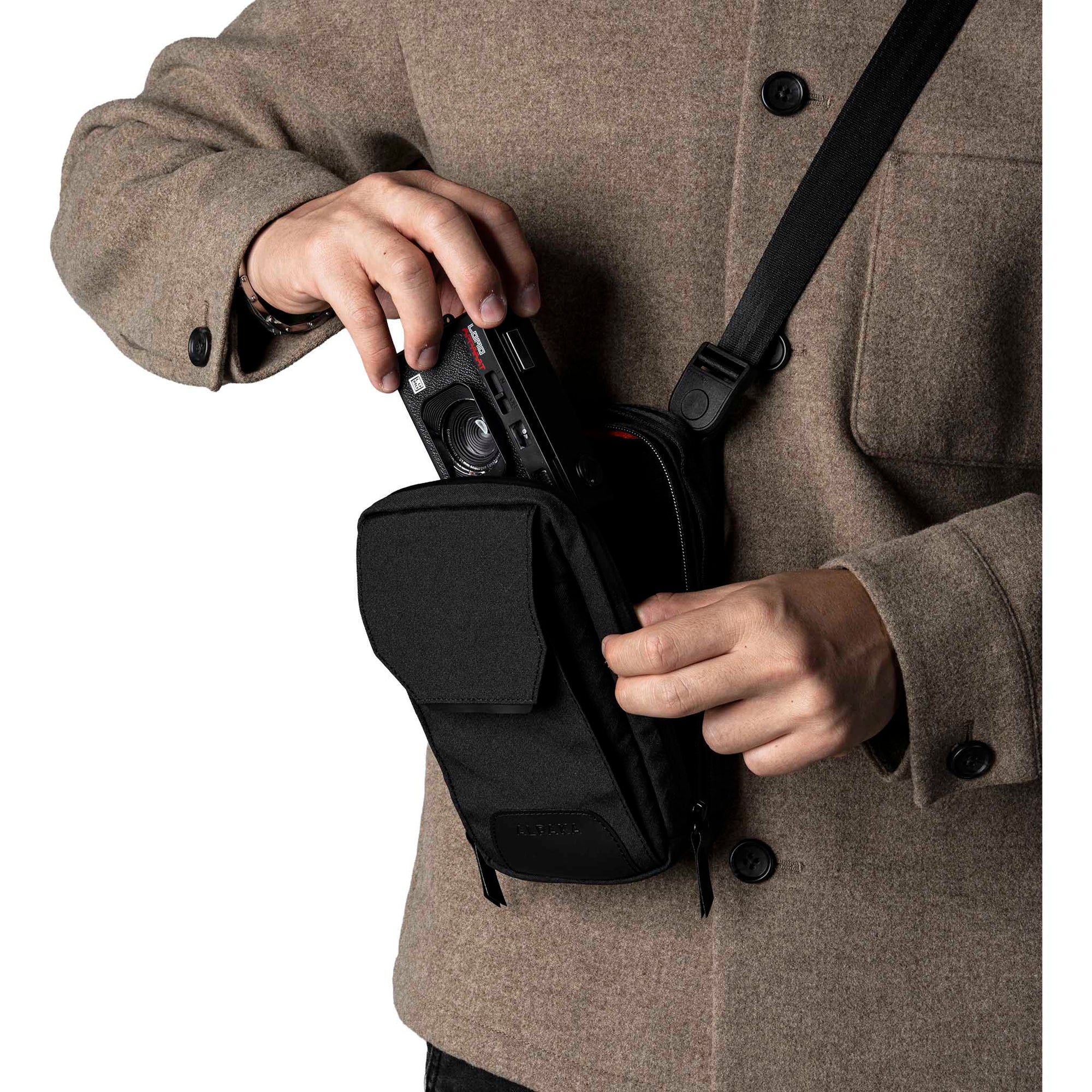 Alpaka | Modular Sling V2 | Sling Bag | Black | Axogrid 300D