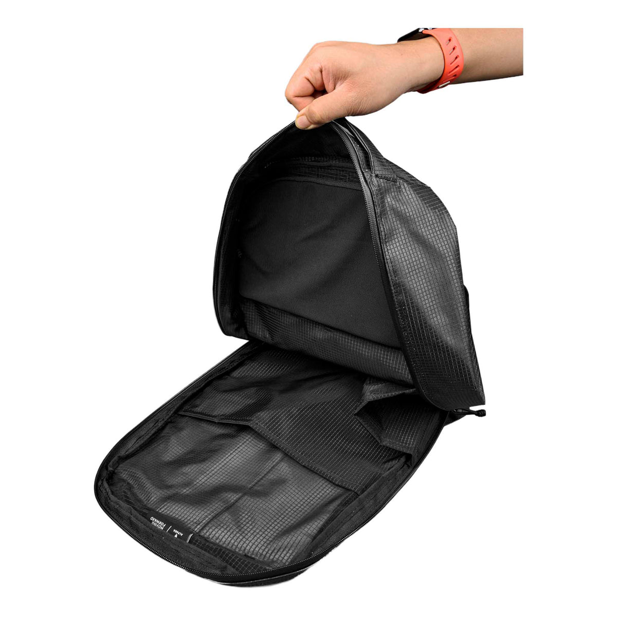 Momentum Backpack Alpaka AD011000132 Backpacks 22L / Axodyne Hybrid Black