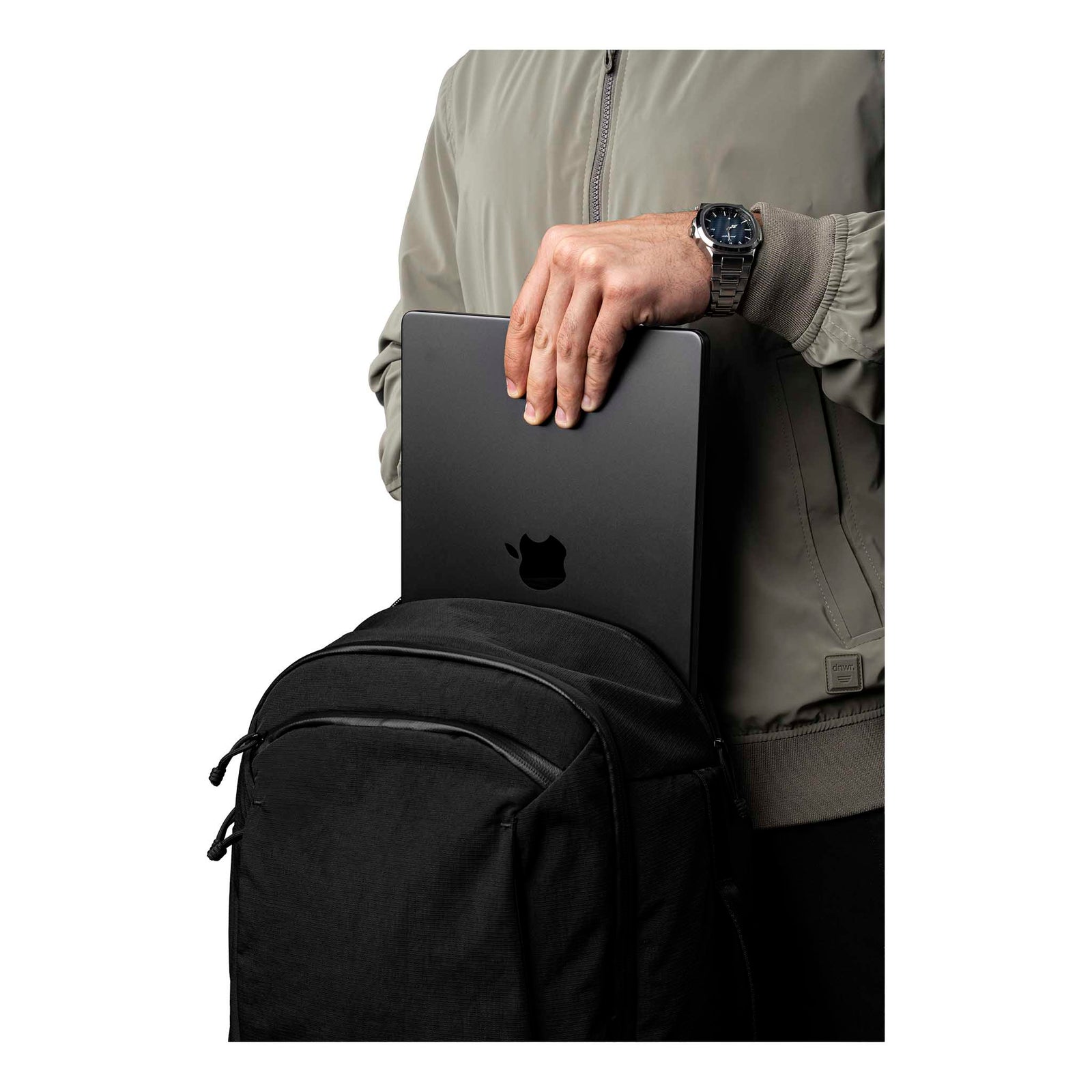 Traverse Backpack 30L Alpaka AA010860124 Backpacks 30L / Black | Axoflux 400D