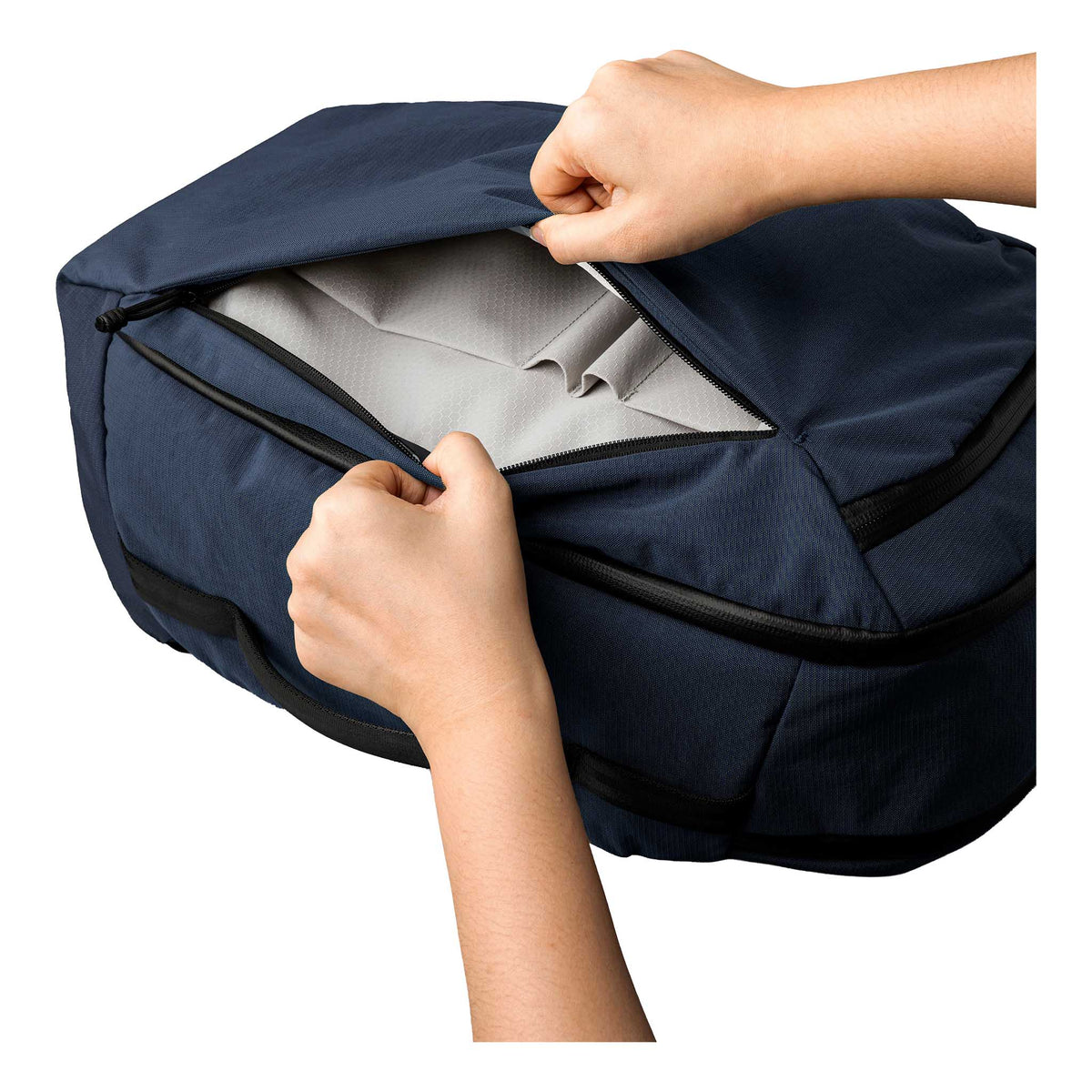 Traverse Backpack 30L Alpaka AA010860624 Backpacks 30L / Blue | Axoflux 400D