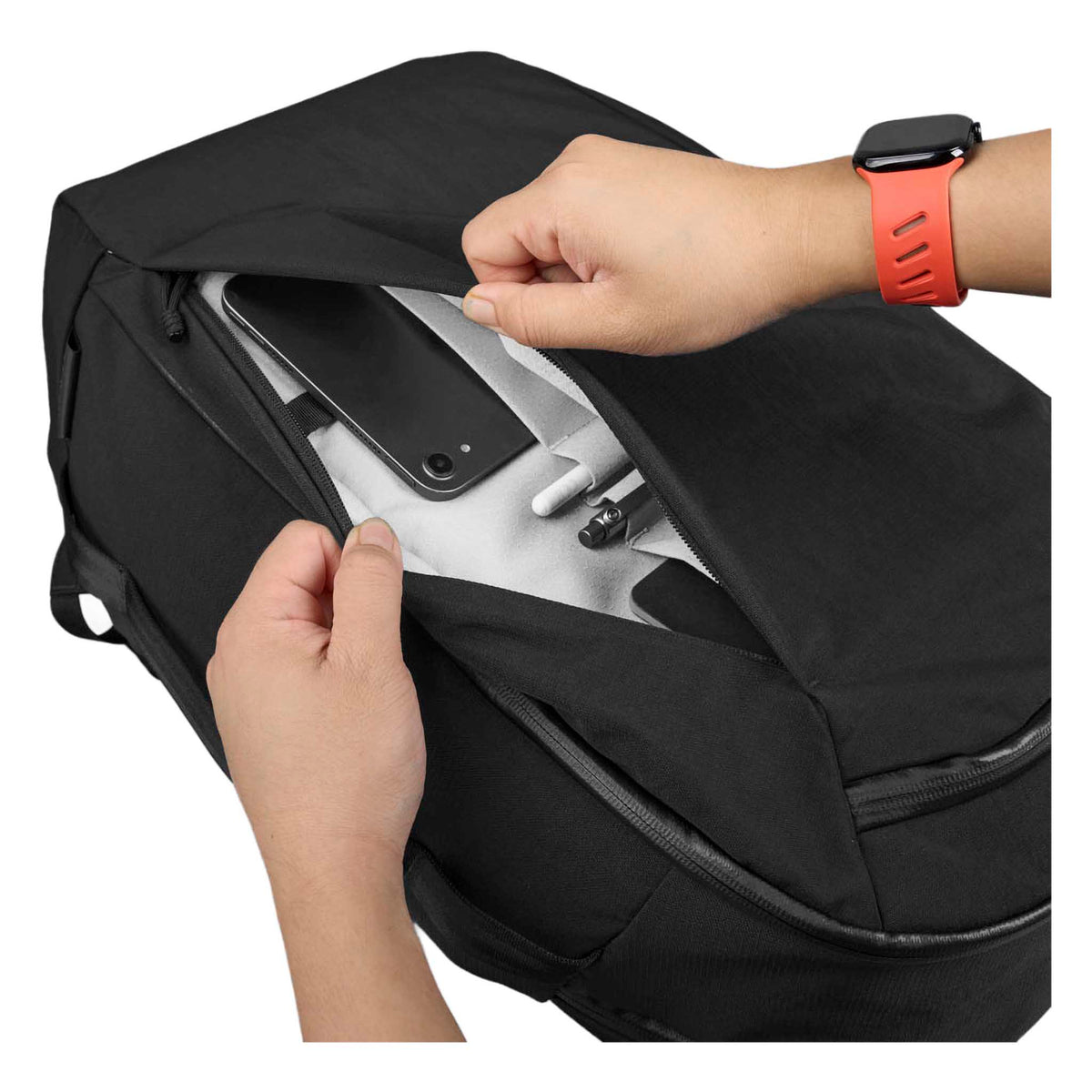 Traverse Backpack 38L Alpaka AA010900124 Backpacks 38L / Black Axoflux 400D Ripstop Nylon