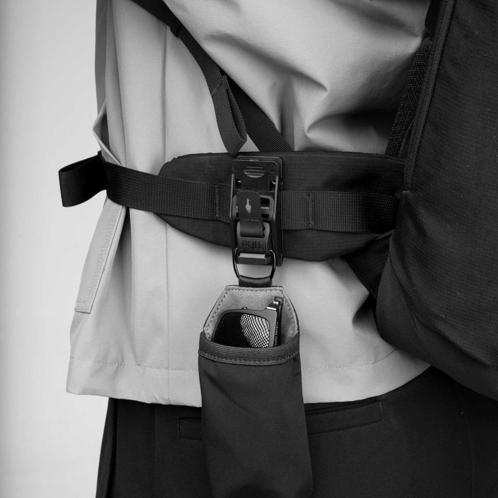 Traverse Backpack 38L Alpaka AA010900124 Backpacks 38L / Black Axoflux 400D Ripstop Nylon