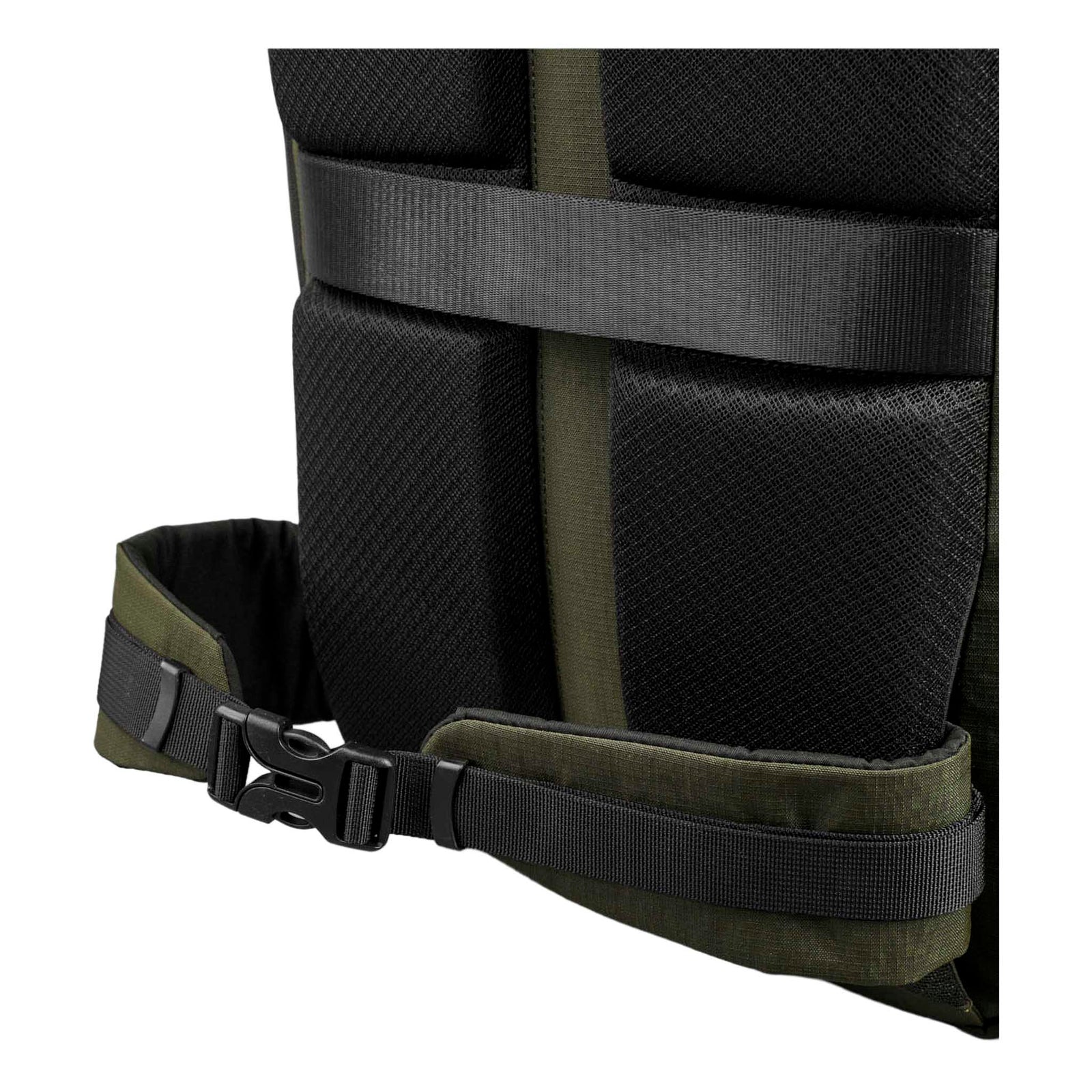 Traverse Backpack 38L Alpaka AA010900524 Backpacks 38L / Green Axoflux 400D Ripstop Nylon