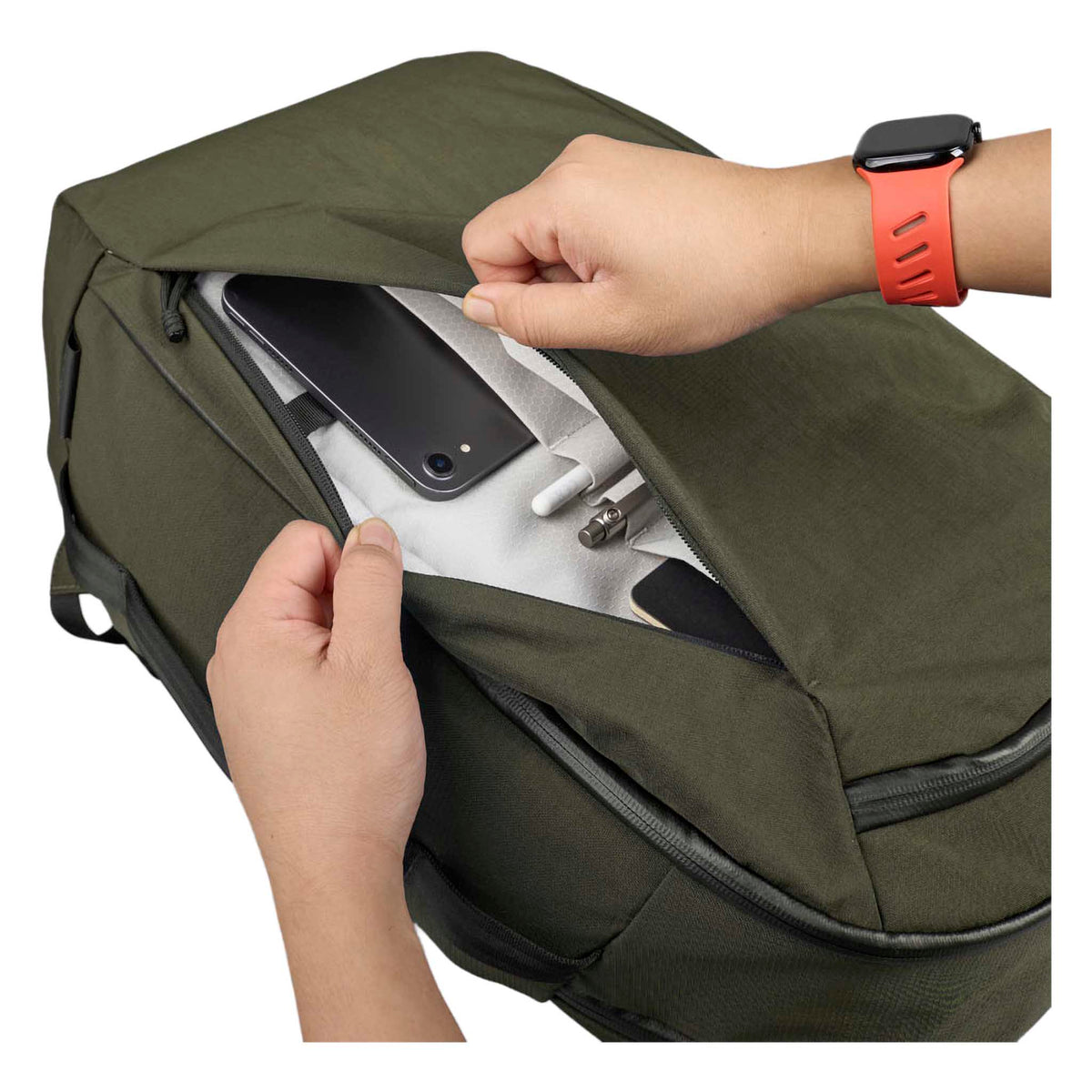 Traverse Backpack 38L Alpaka AA010900524 Backpacks 38L / Green Axoflux 400D Ripstop Nylon