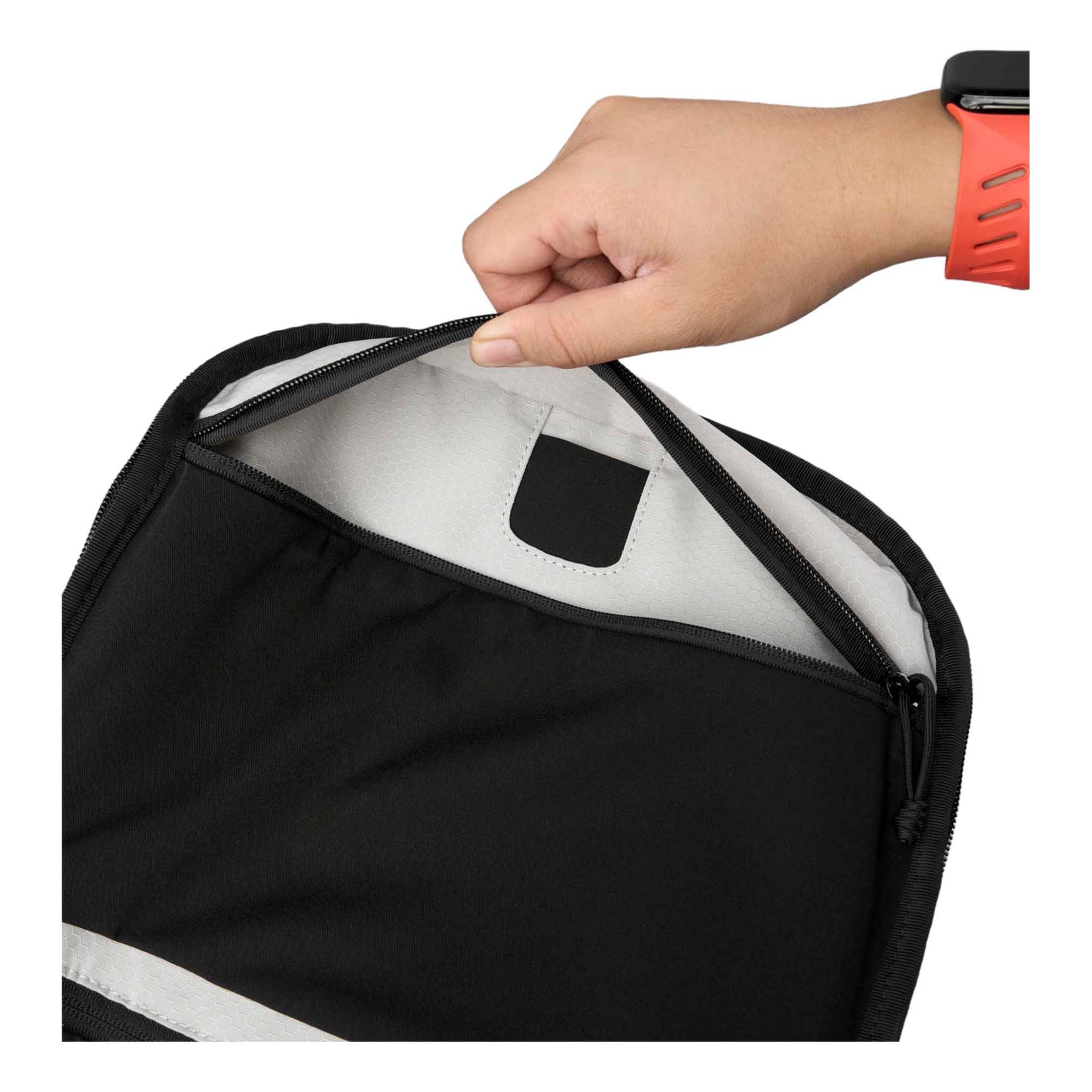 Traverse Backpack 38L Alpaka AA010900524 Backpacks 38L / Green Axoflux 400D Ripstop Nylon