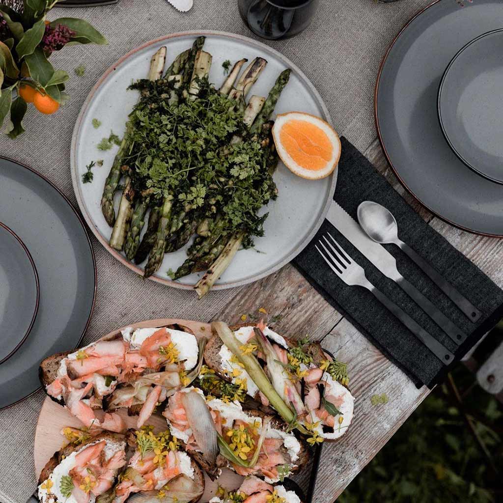 Polished Flatware | Set of 2 Barebones Living CKW-360 Cutlery Sets One Size / Slate Grey