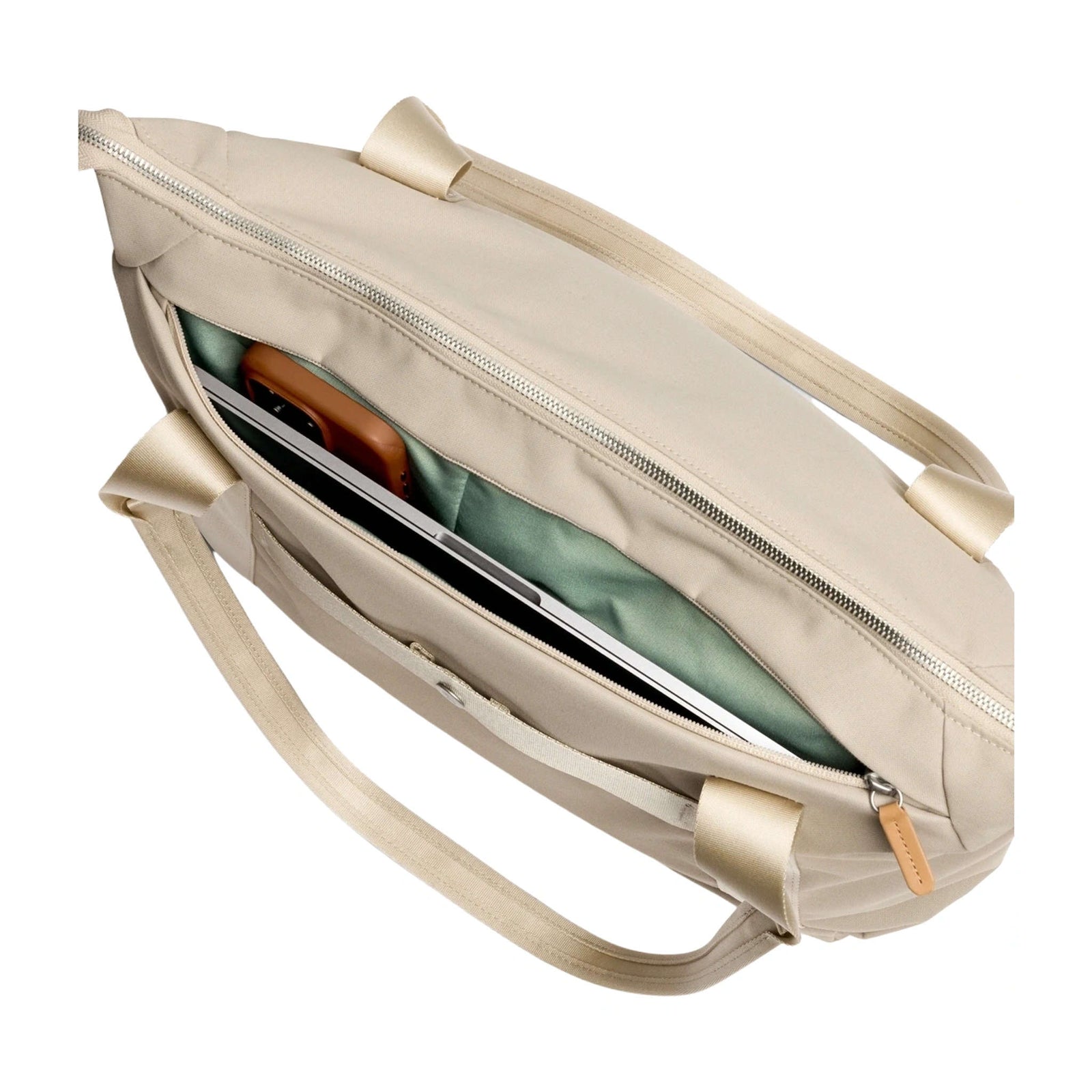 Classic Getaway Bag Bellroy BCGA-TNI-244 Tote Bags 28L / Tahini