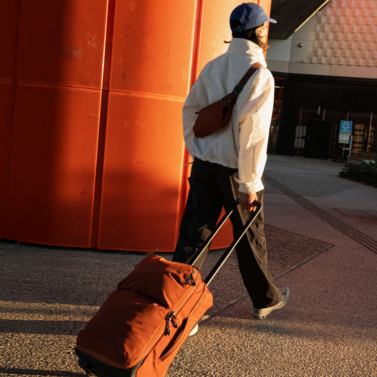 Lite Carry-On Bellroy LLCA-CLY-234 Suitcases & Luggage 38L / Clay