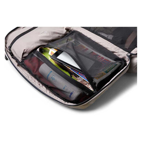 バッグ Bellroy Lite Travel Pack 30L Ash Lite Travel Pack | 容量30L/38Lの機内持ち込み可能なリュック