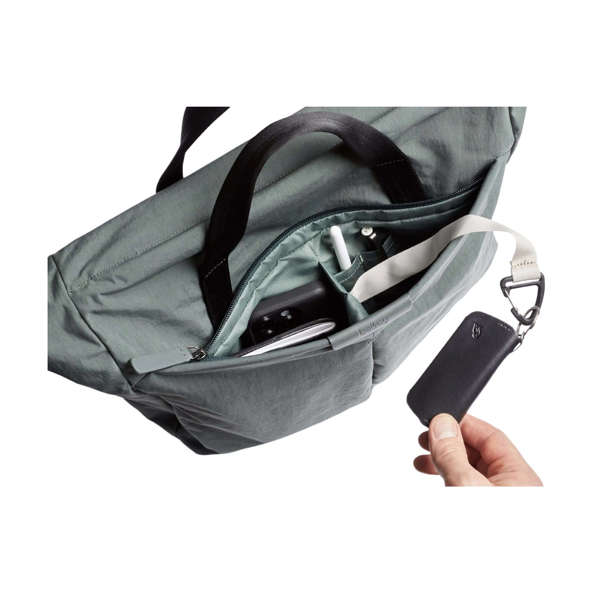 Tokyo Messenger Bag 14" Bellroy BTYA-EGD-213 Messenger Bags 14L / Everglade