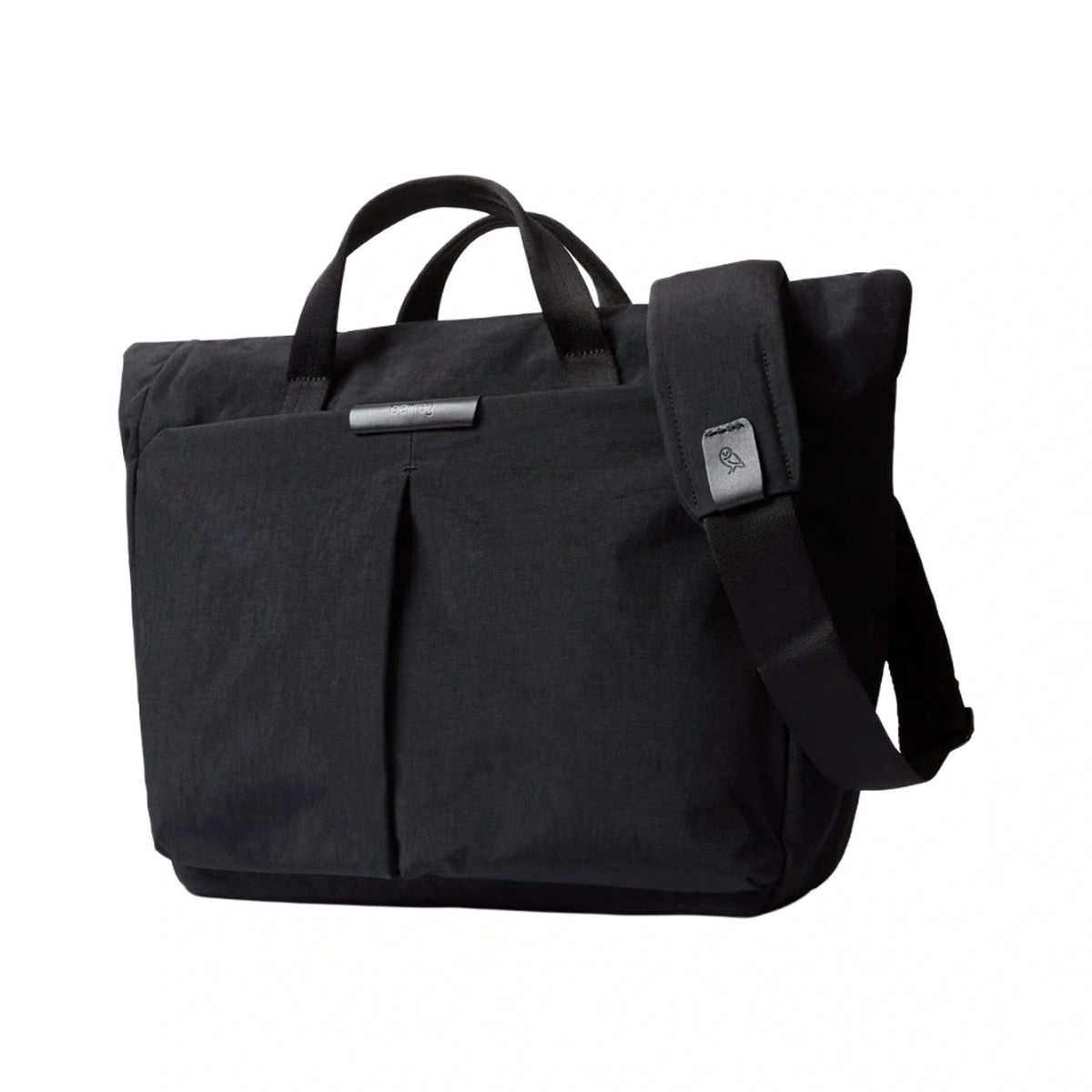 Tokyo Messenger Bag 14" Bellroy BTYA-RVN-213 Messenger Bags 14L / Raven