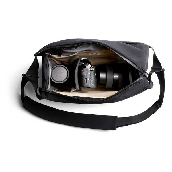 Bellroy | Venture Camera Sling 10L | Black | WildBounds UK