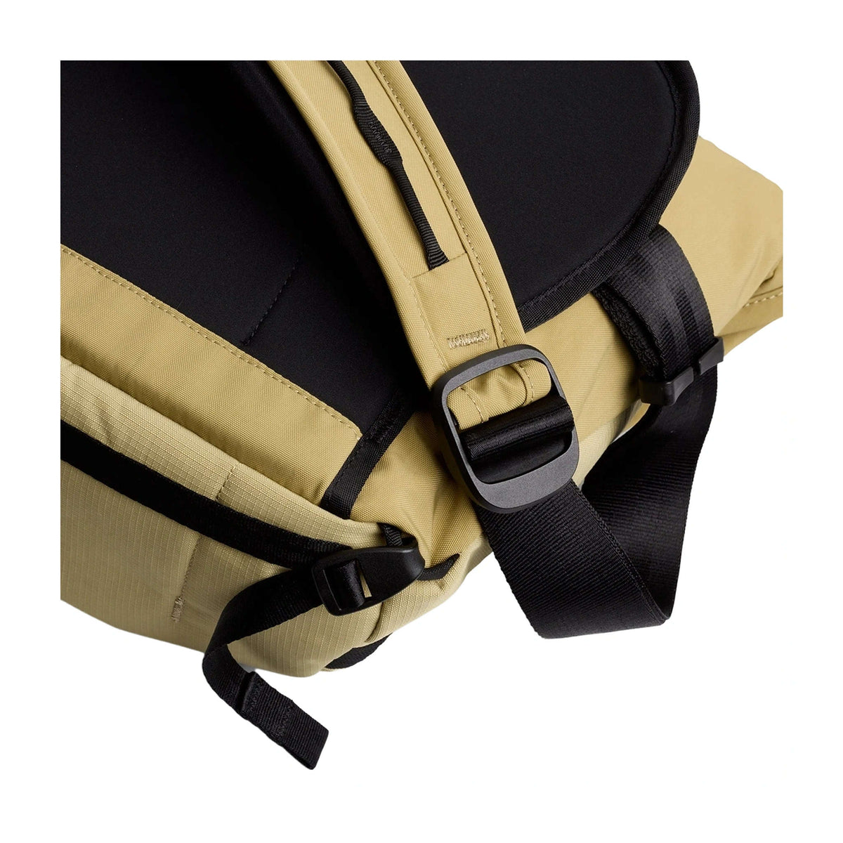 Venture Messenger 14" Bellroy BVYA-SAF-213 Messenger Bags 16L / Safari