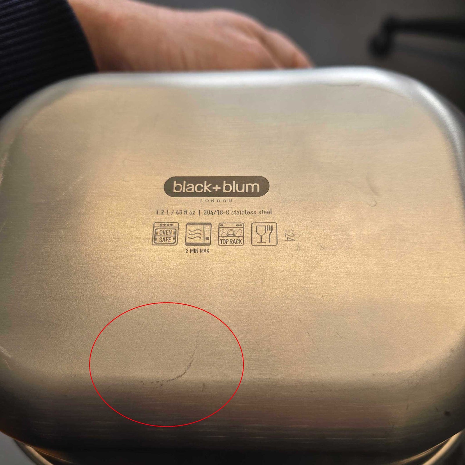 Steel Food Box 1.2L /Grey/ Red | SMALL DEFECT SALE Black+Blum SDS2-FBSS-BX-L017-EN Food Containers 1.2L / Grey/Red
