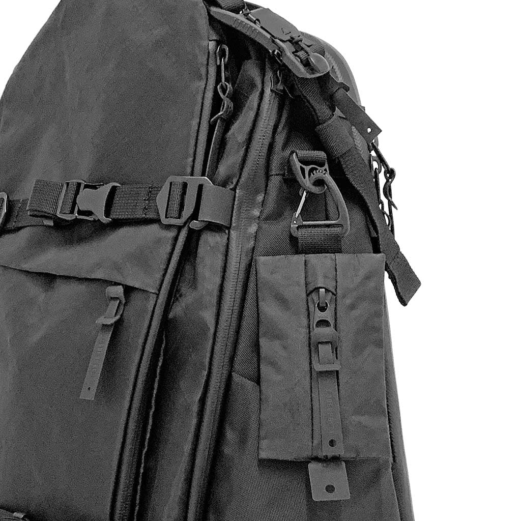 CODE OF BELL | ANNEX ZIP | Small Zip Pouch | Pitch Black | WildBounds