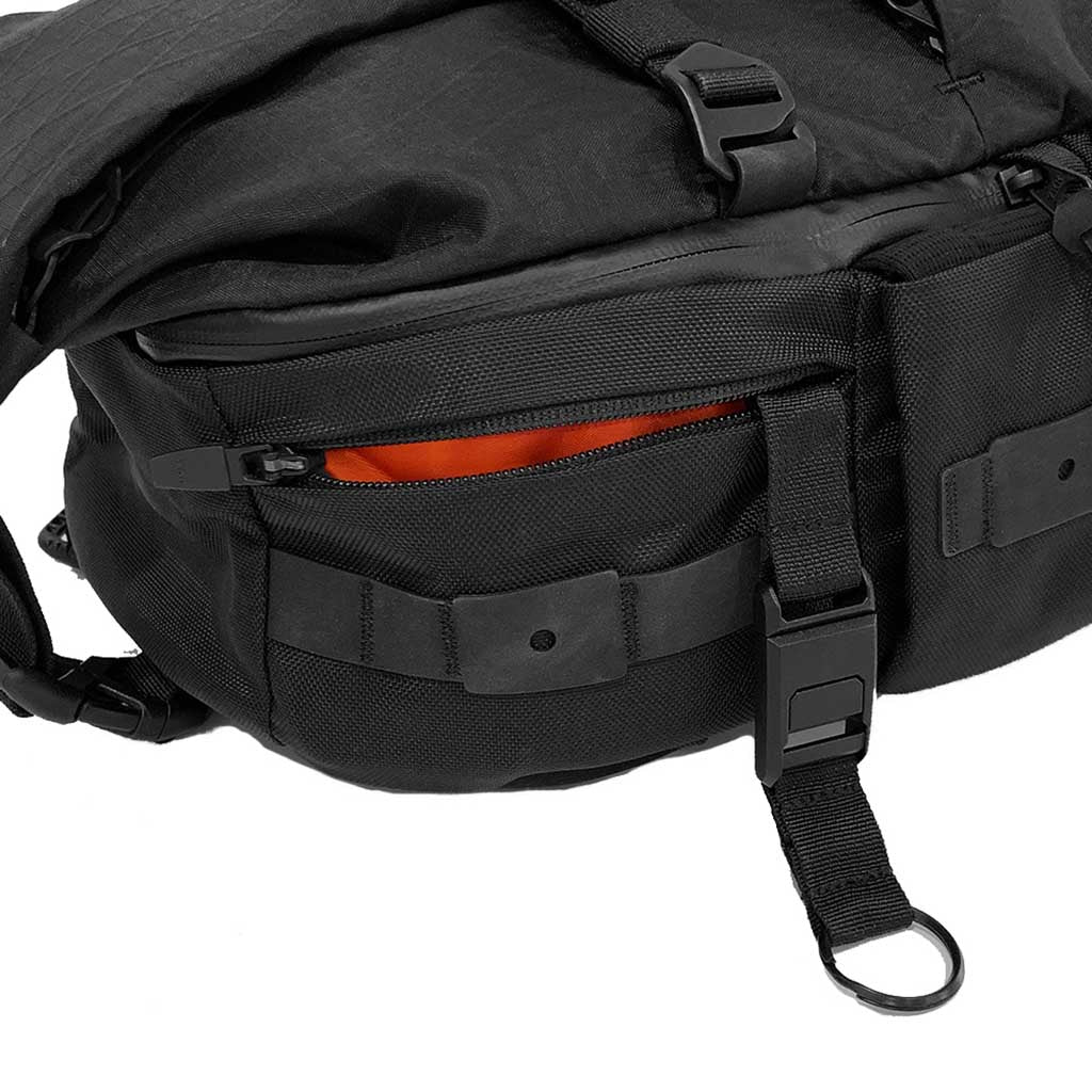 X-PAK EVO Sling Pack CODE OF BELL COFB-XPK2-ARD Backpacks 23L / Arid