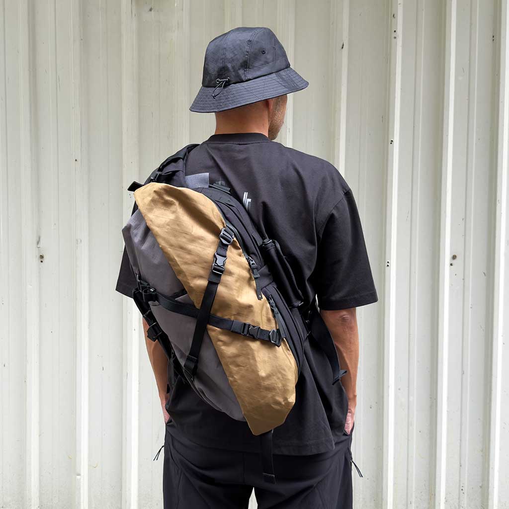X-PAK EVO Sling Pack CODE OF BELL COFB-XPK2-BLK Backpacks 23L / Pitch Black