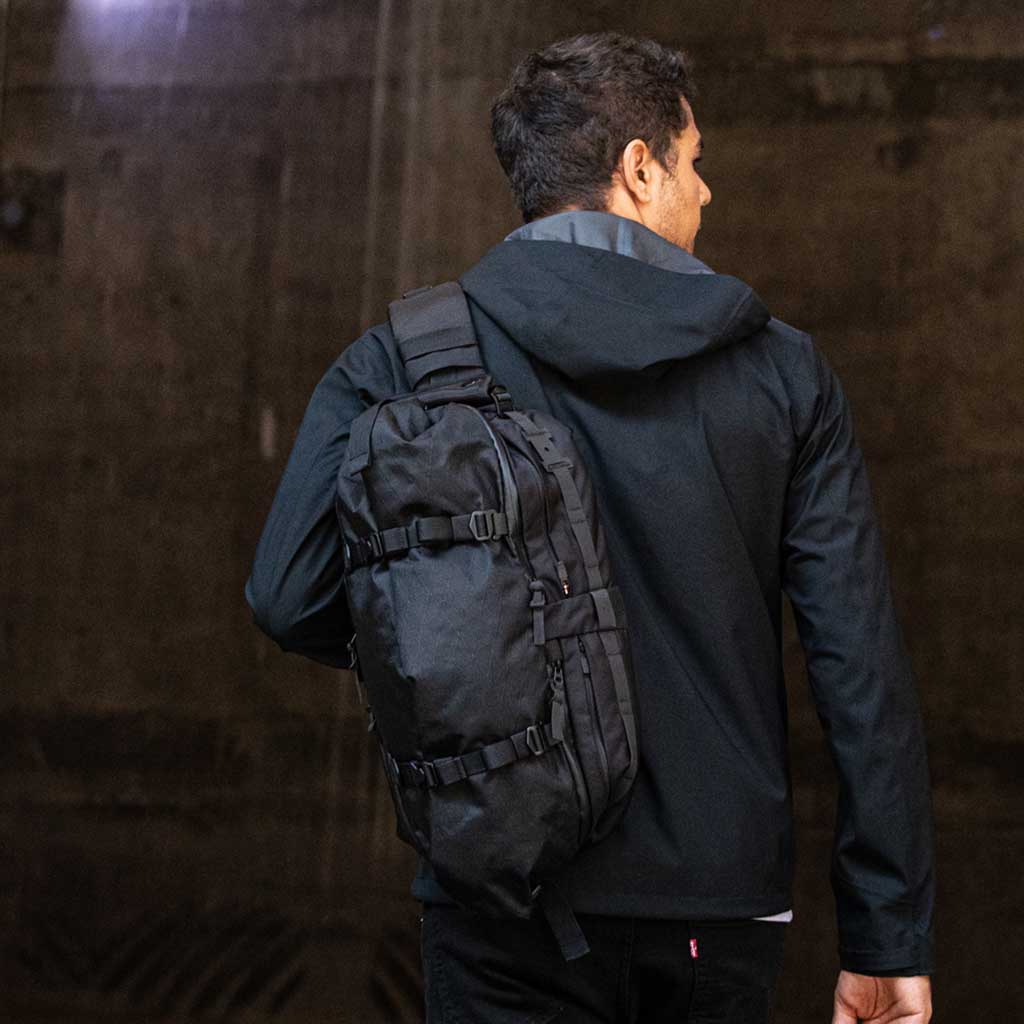 X-PAK EVO Sling Pack CODE OF BELL COFB-XPK2-TRP Backpacks 23L / Tropic