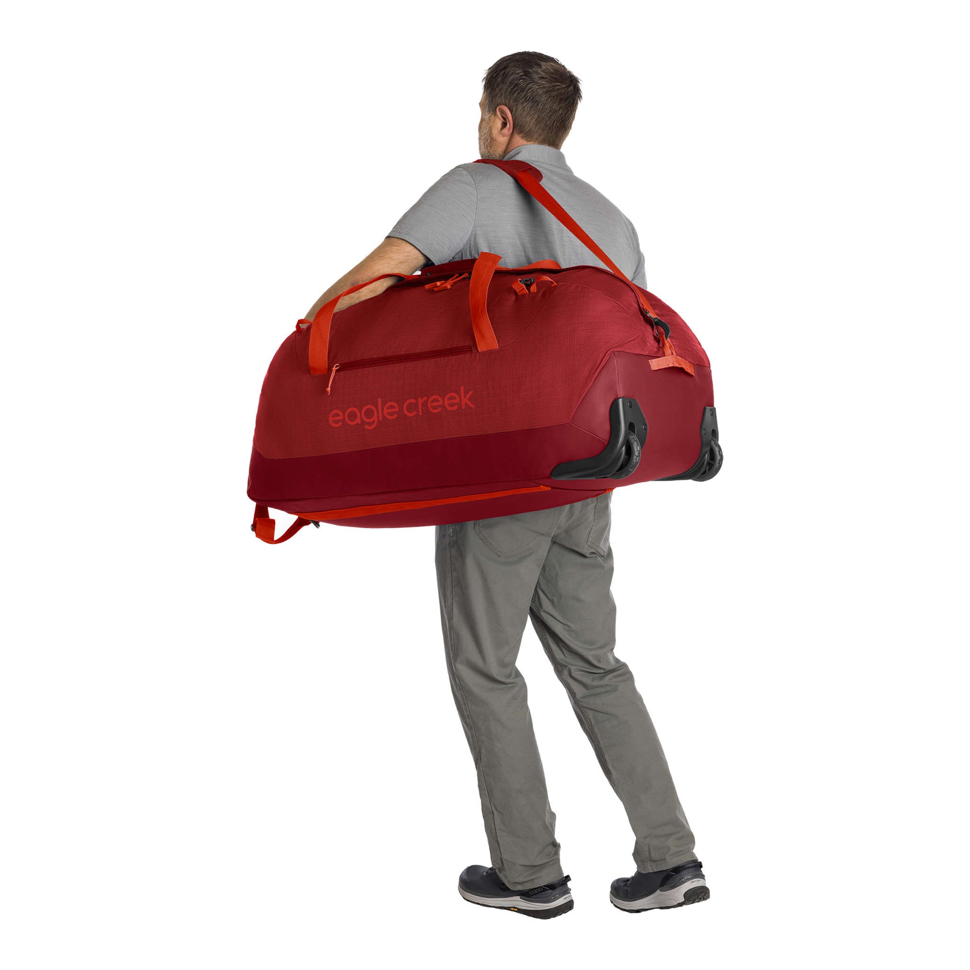 Eagle Creek | No Matter What Rolling Duffle 120L | Cranberry Red