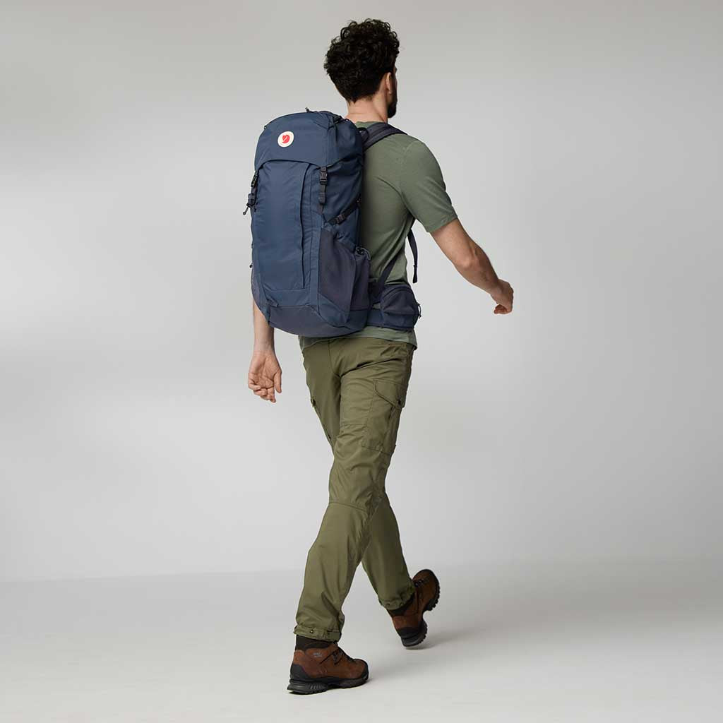 Abisko Hike 35 S/M Fjällräven F27224-560 Backpacks 35L S/M / Navy