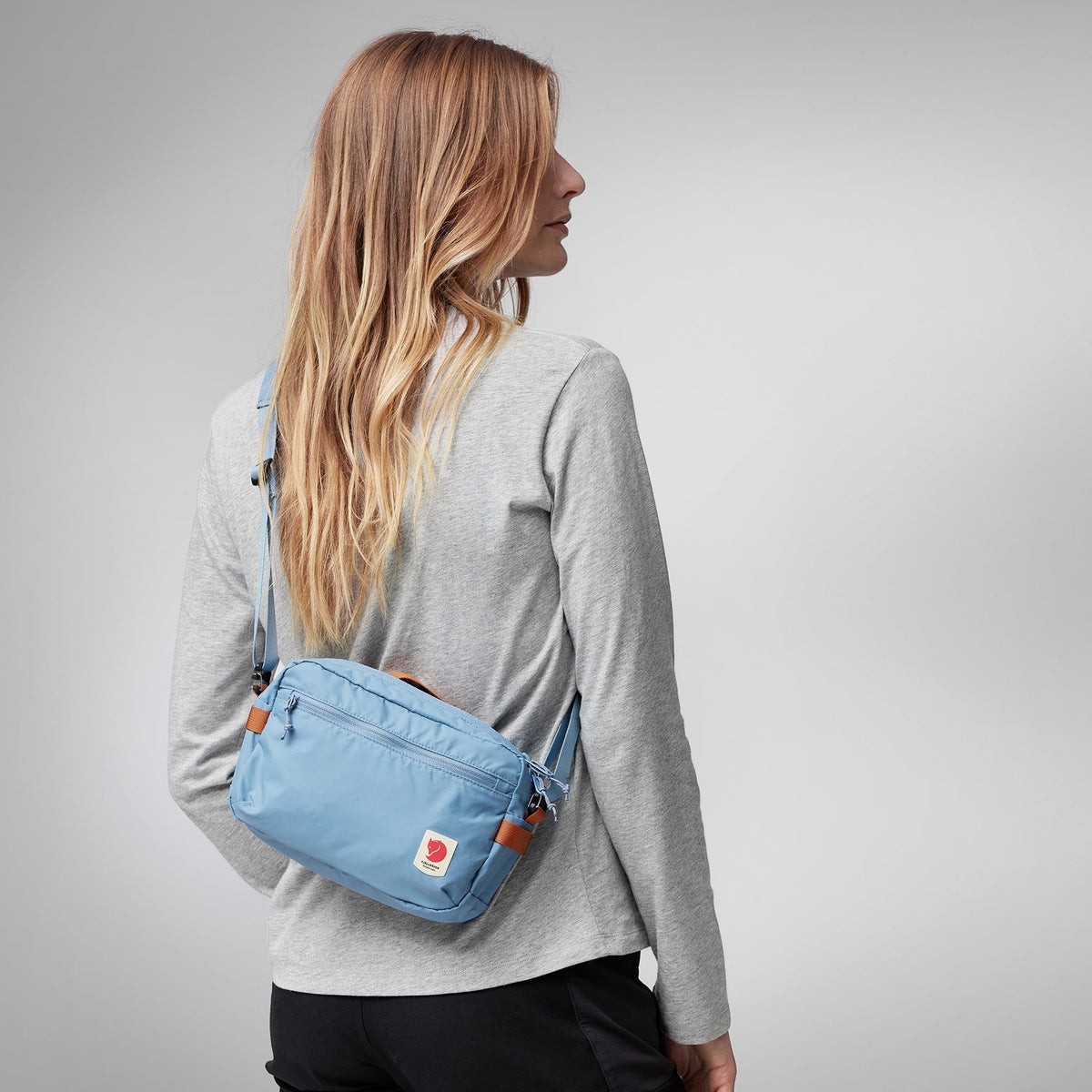 High Coast Crossbody Fjällräven F23227-221-OS Crossbody Bags 3L / Clay