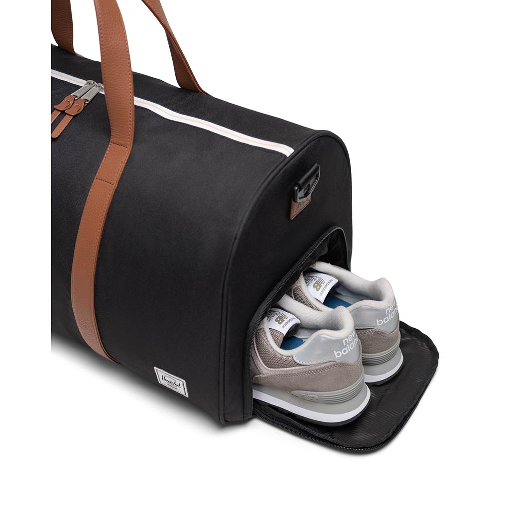 Herschel Novel Duffle Herschel Supply Co. 11396-05881-OS Duffle Bags 43L / Black Tonal