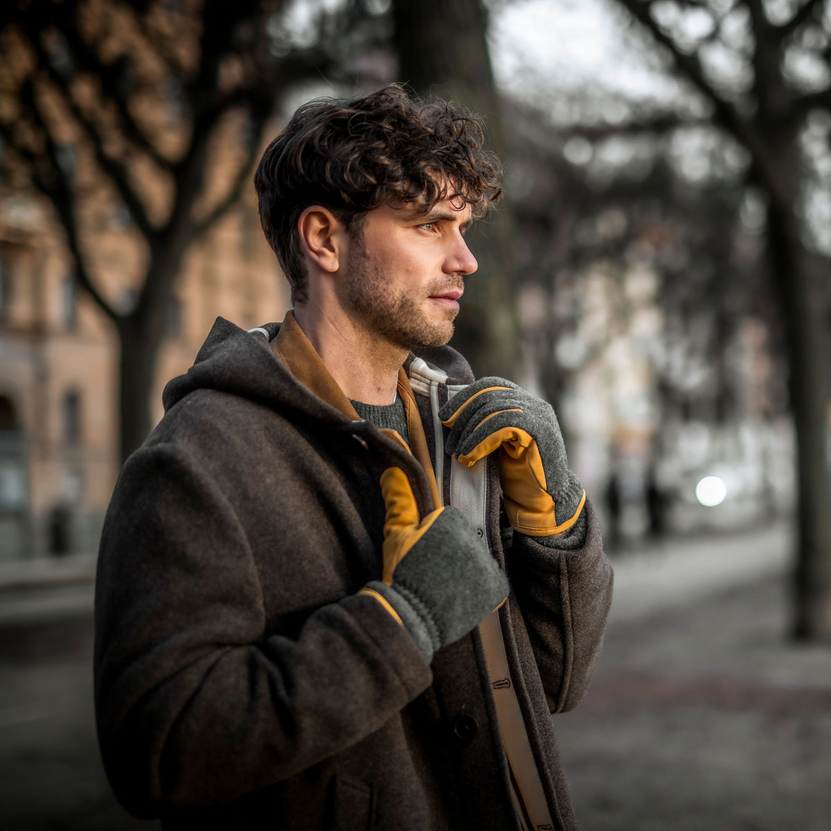 Noah Hestra Gloves