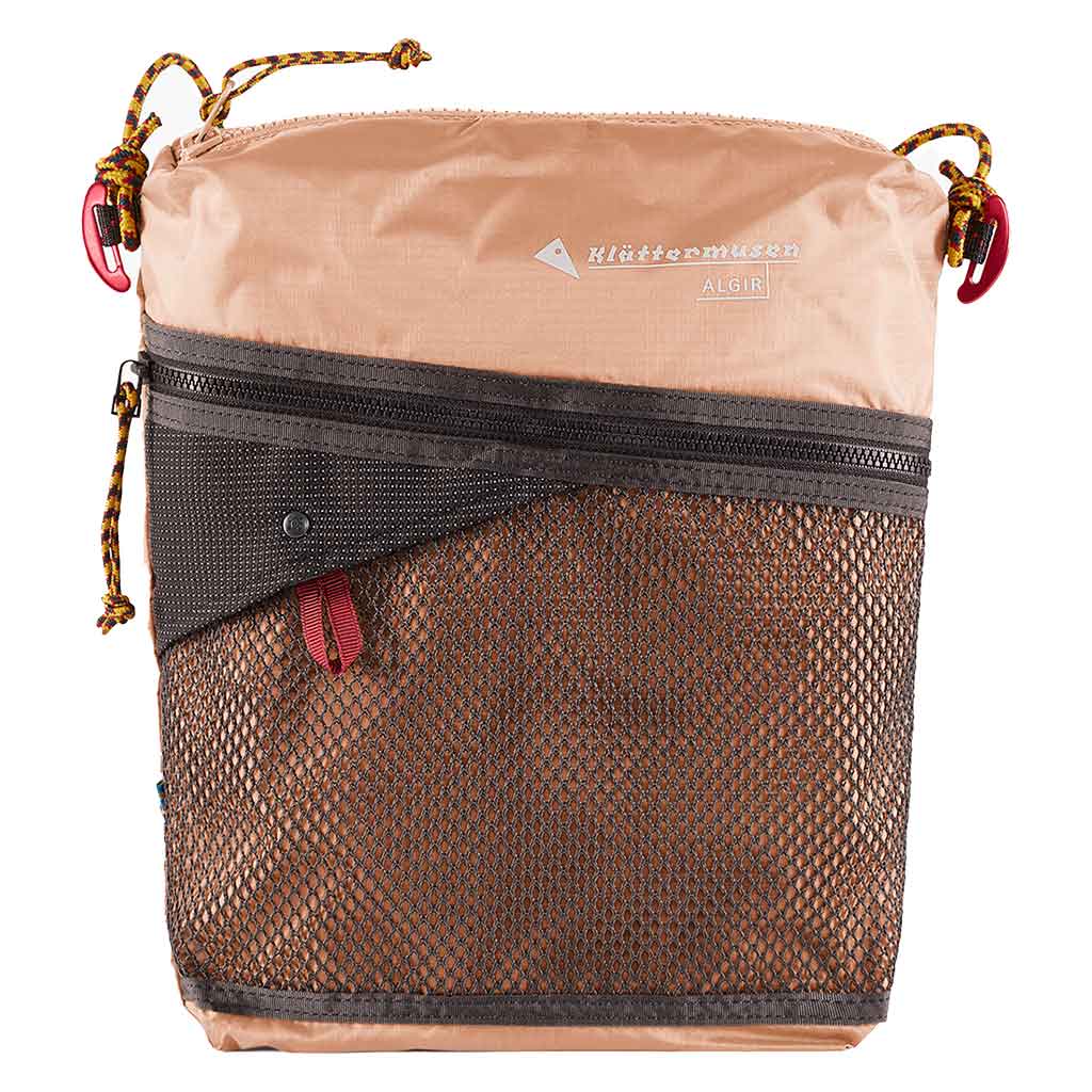 Algir Multislots Bag Klättermusen 40459U21-124-OZ Sling Bags One Size / Salmon