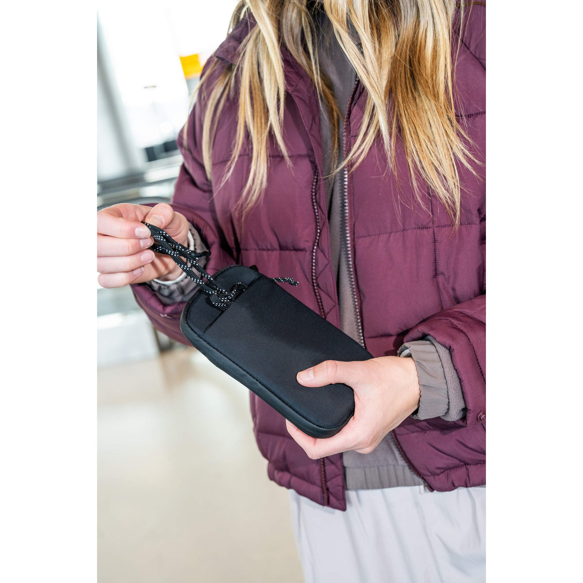 Matador | Global Travel Stash | RFID Travel Organiser | Black