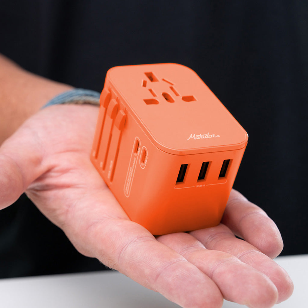 Matador Global Travel Adapter Matador MATJY307001O Power Banks One Size / Orange