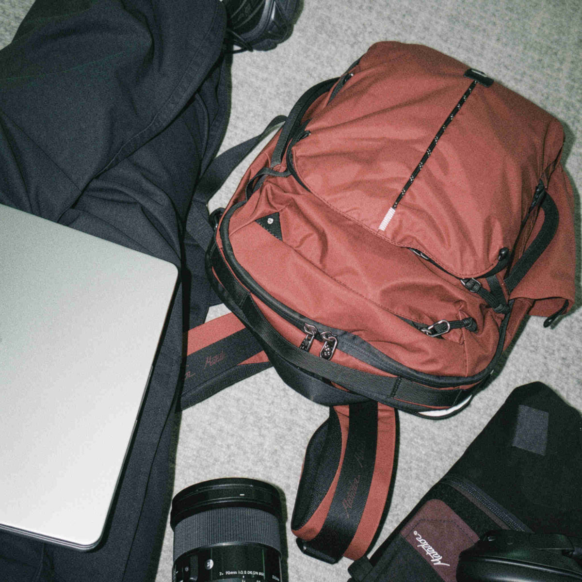 Pre-Order | 18L Personal Item Travel Pack Matador MATPITP18001R Backpacks 18L / Garnet