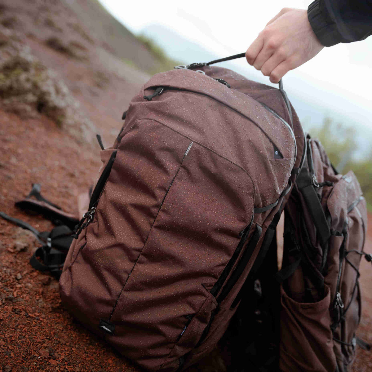 Pre-Order | 30L Carry On Travel Pack Matador MATCATP30001R Backpacks 30L / Garnet