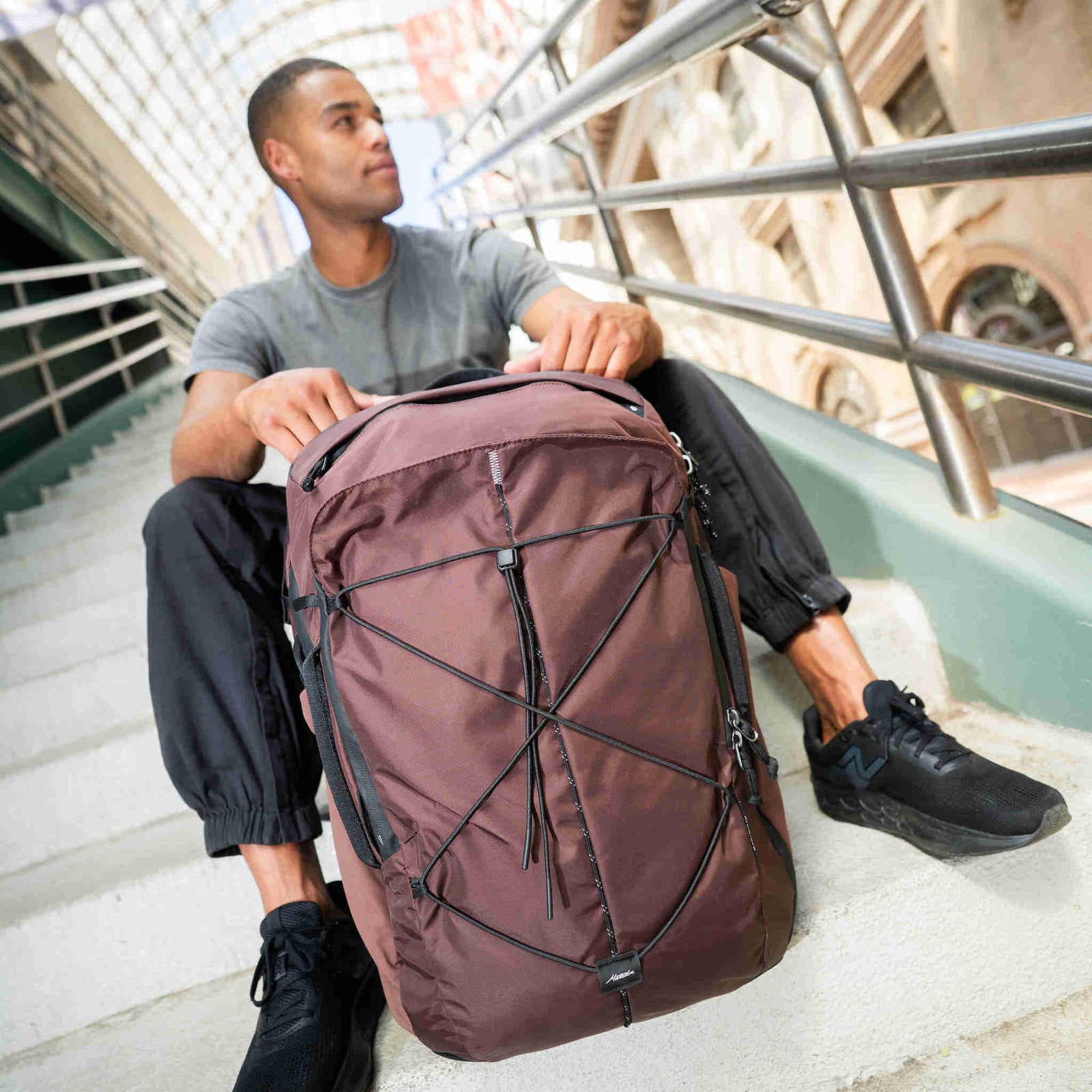Pre-Order | 35L Global Travel Pack Matador MATGTP35001R Backpacks 35L / Garnet