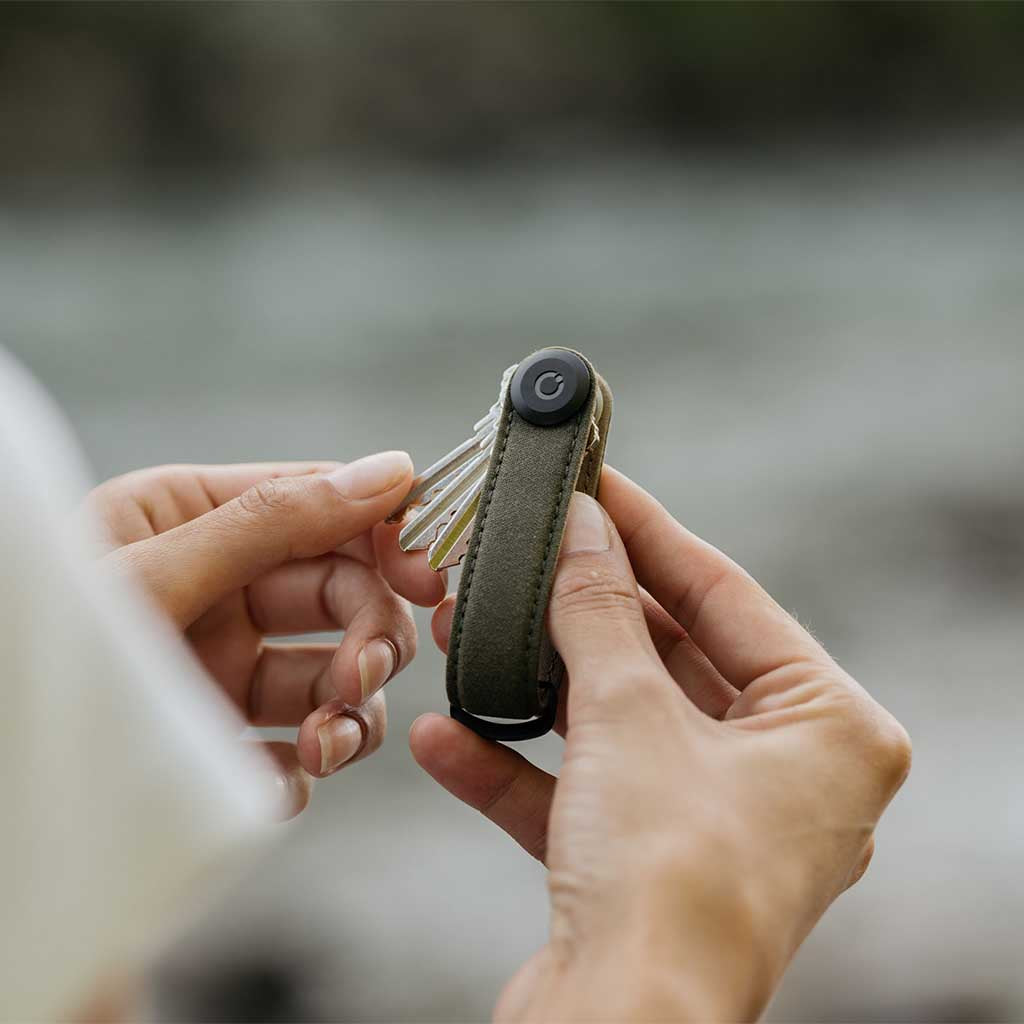 Orbitkey | Waxed Canvas Key Organiser | Key Holder | Khaki Green ...