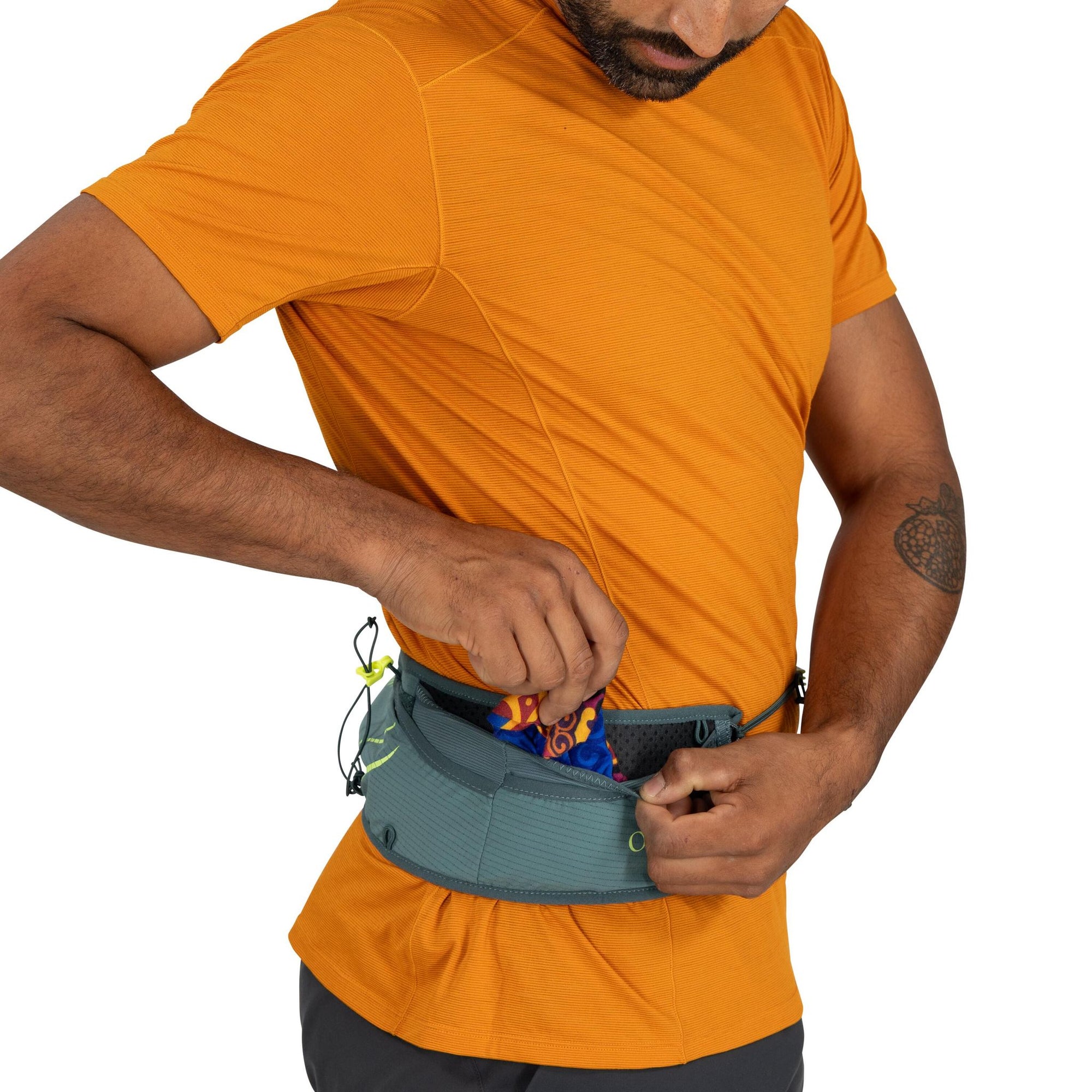 osprey duro/dyna belt hydration waist pack | Duro Dyna Pro | Running | Cascade Blue harlequin on Mcarthy 10