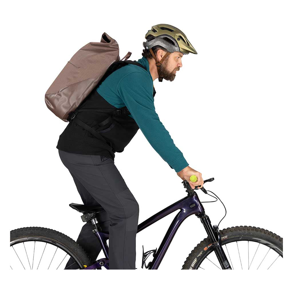 orange osprey biking backpack Osprey | Metron WP 25 | Bike Rolltop | Magma Brown/Goby Orange