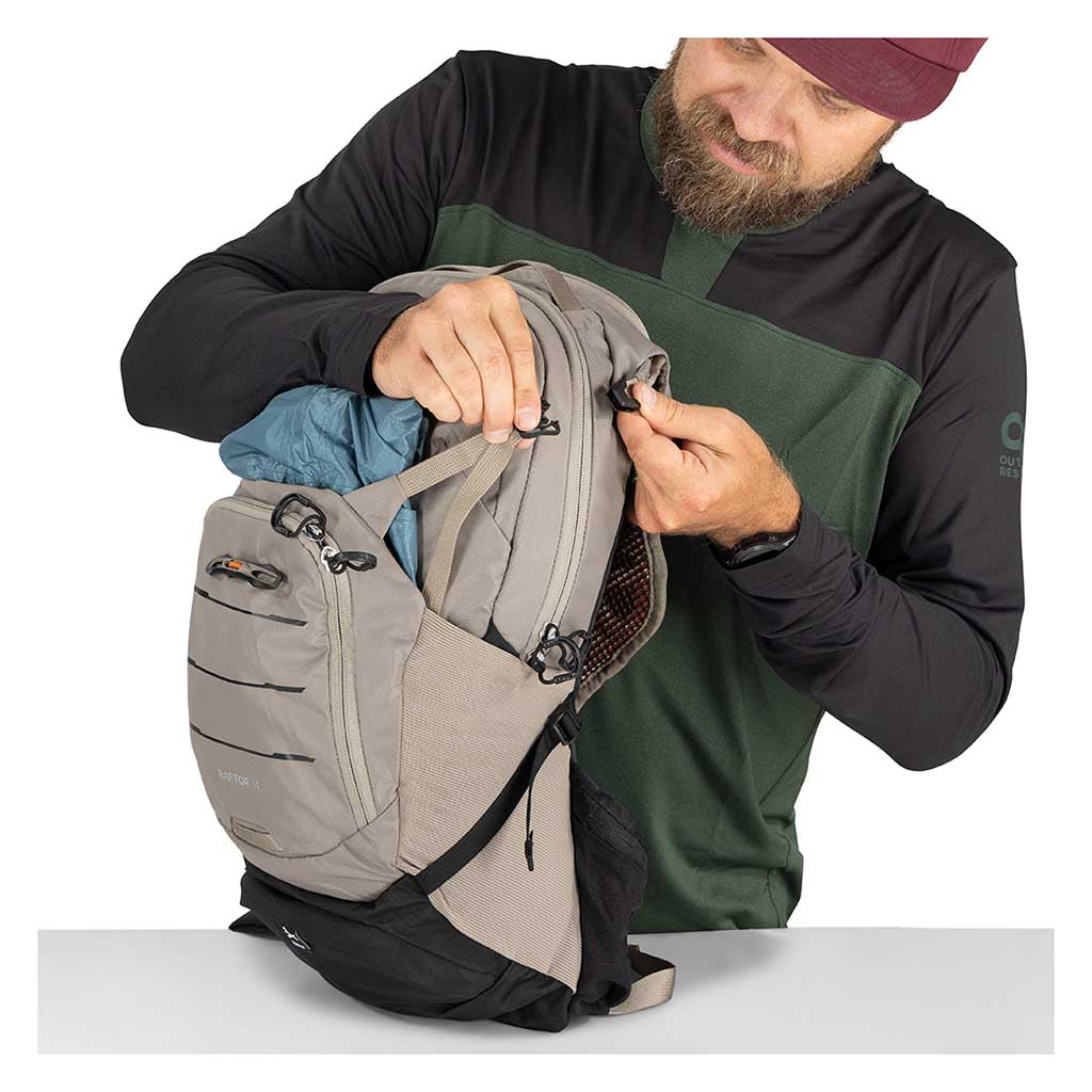 Raptor 14 Osprey 10006445 Backpacks O/S / Black