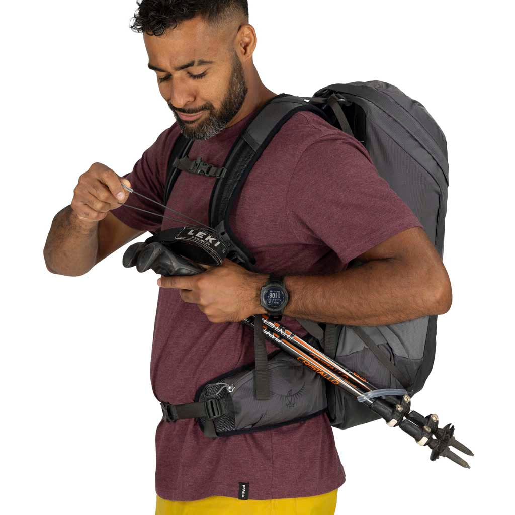 Talon 26 Osprey 10006771 Backpacks 26L / Black/Coal Grey