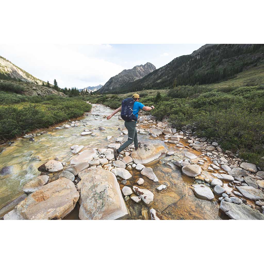 Osprey Talon 33 Backpack Adjustable Men's Pack Eclipse Grey