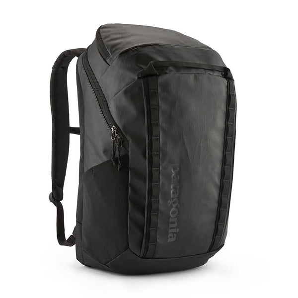 Patagonia | Black Hole Pack 32L | Everyday Backpack | Black/Black