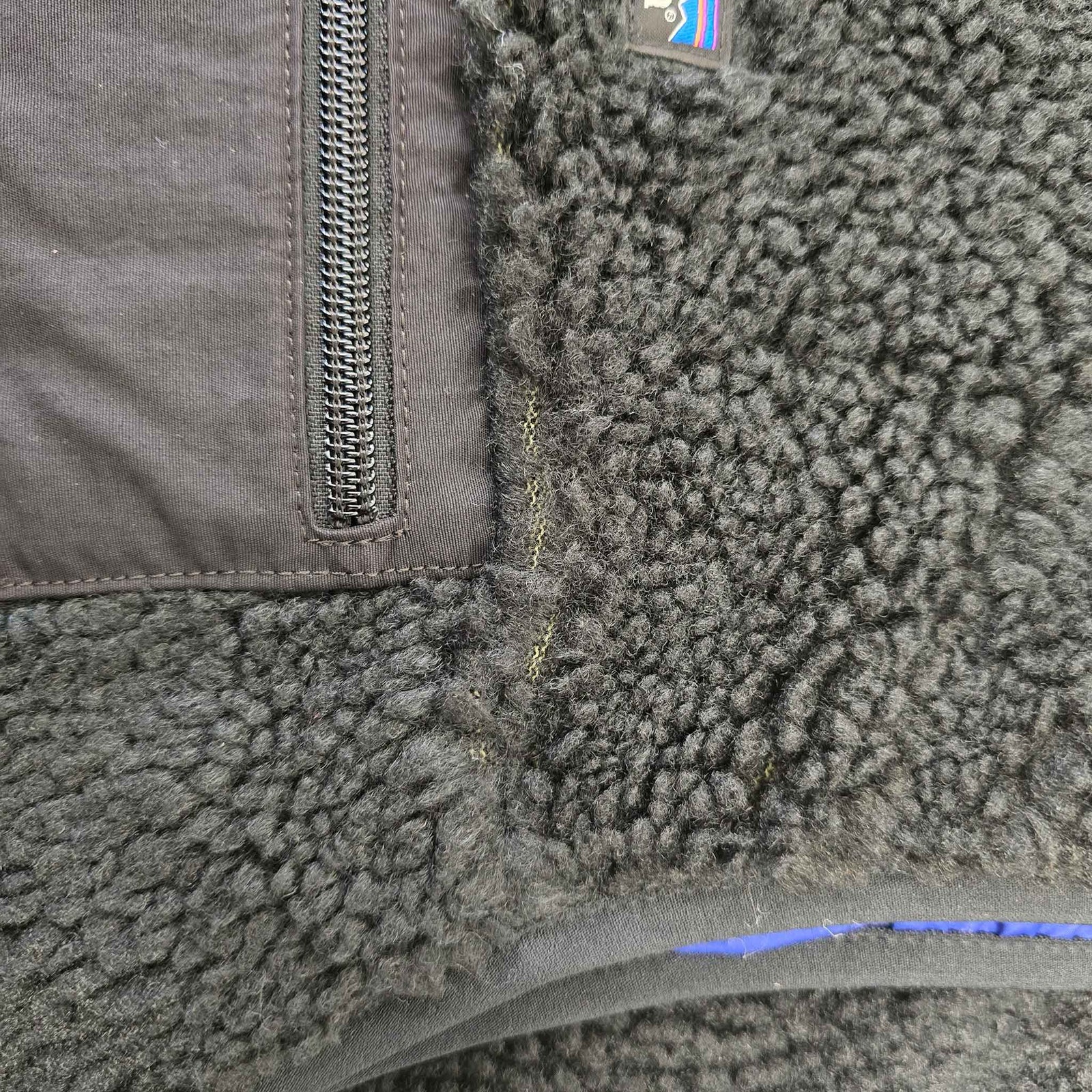 Classic Retro-X Vest | Men's | SMALL DEFECT SALE Patagonia SDS-23049-BLK-L Men's Vests L / Black